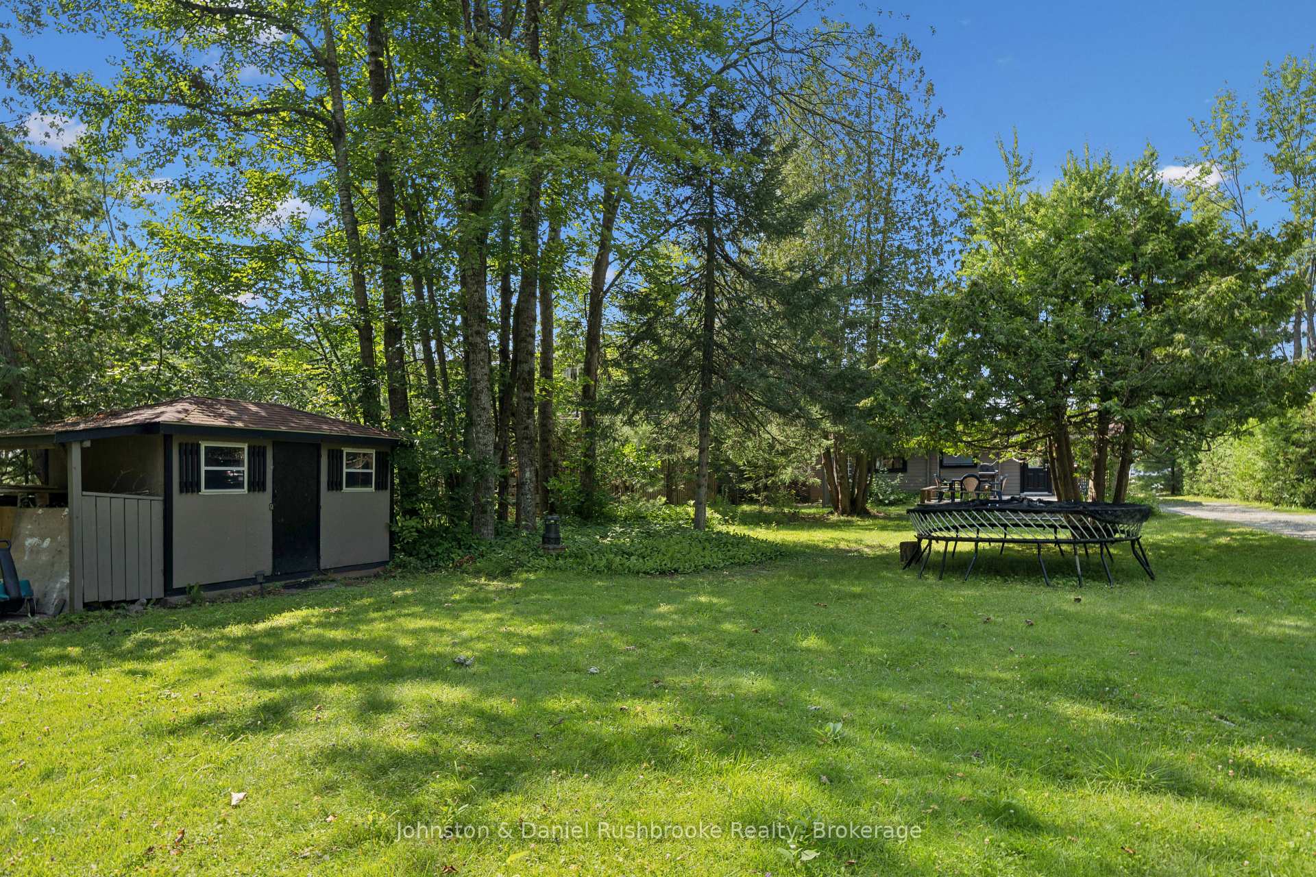 Photo 28 of 1046 Golden Point Road W, Bracebridge, Monck (Bracebridge) — HOMEH