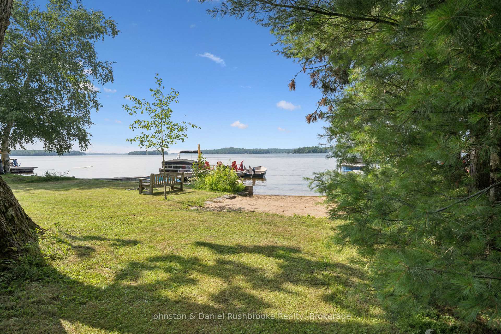 Photo 31 of 1046 Golden Point Road W, Bracebridge, Monck (Bracebridge) — HOMEH