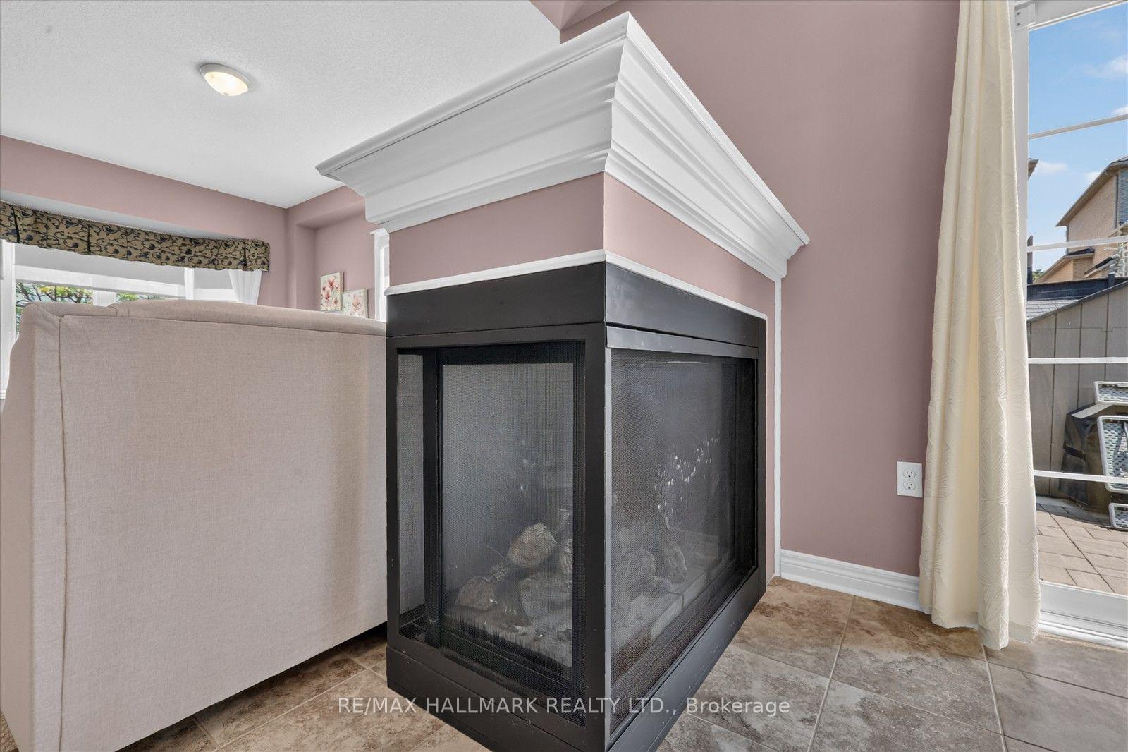 Photo 18 of 824 Black Cherry Drive, Oshawa, Taunton — HOMEH