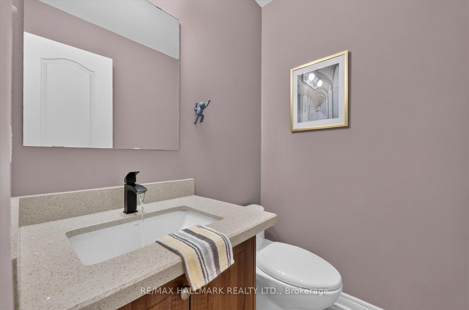 Photo 27 of 824 Black Cherry Drive, Oshawa, Taunton — HOMEH