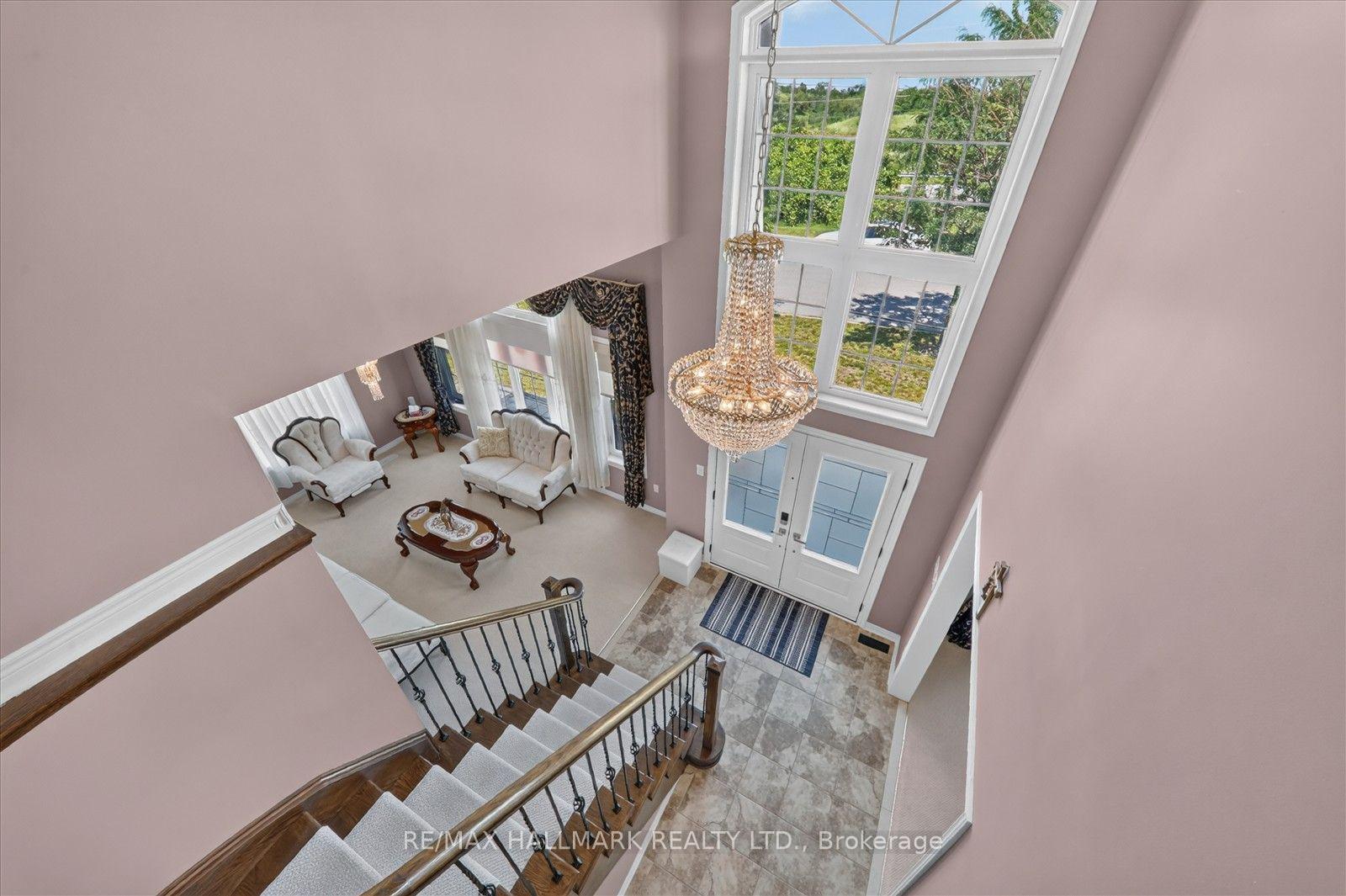 Photo 29 of 824 Black Cherry Drive, Oshawa, Taunton — HOMEH