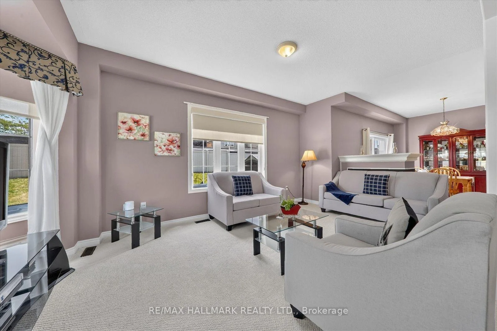 Photo 13 of 824 Black Cherry Drive, Oshawa, Taunton — HOMEH
