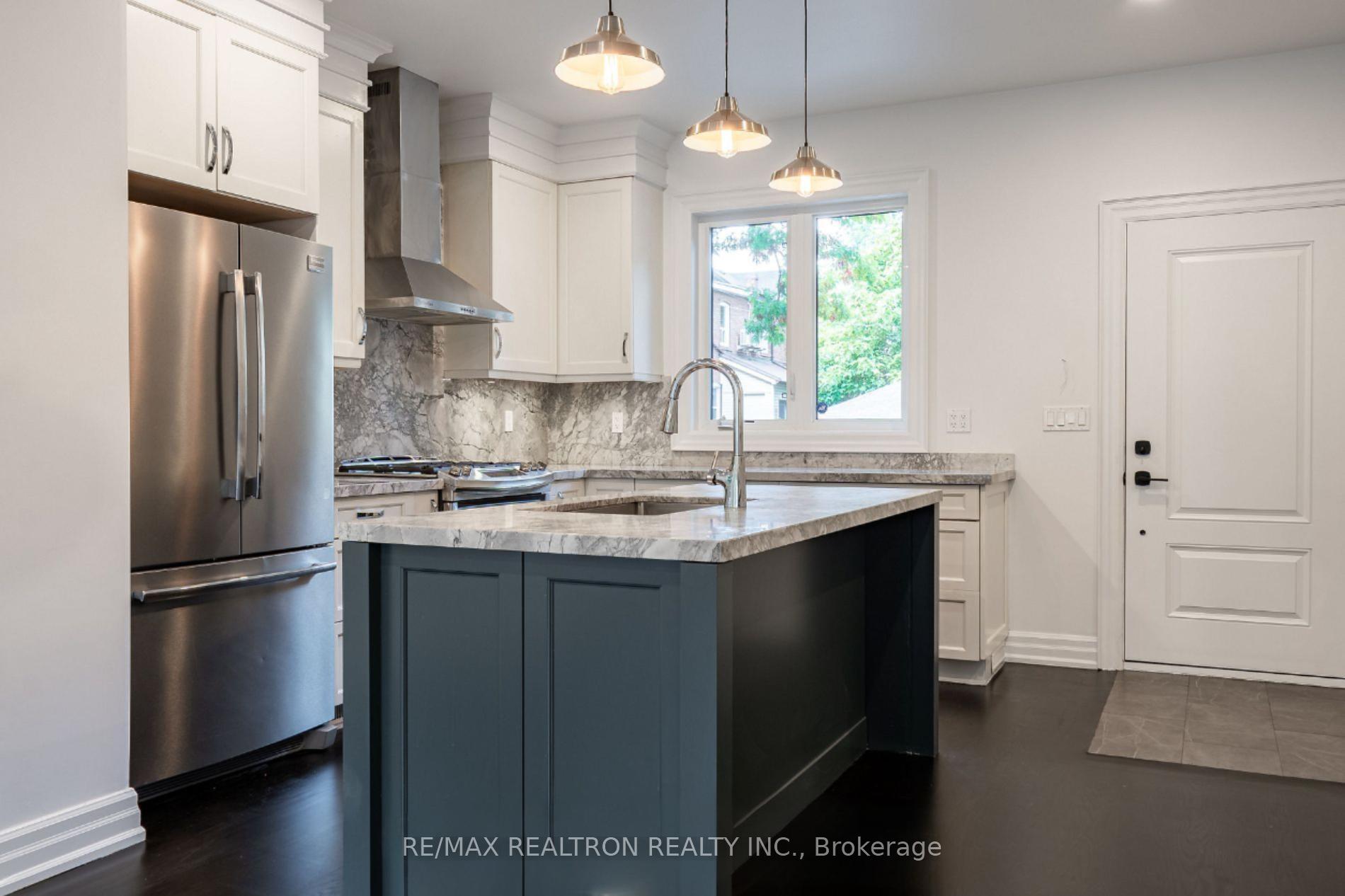 Photo 5 of 7 Louise Avenue, Toronto, Humewood-Cedarvale — HOMEH