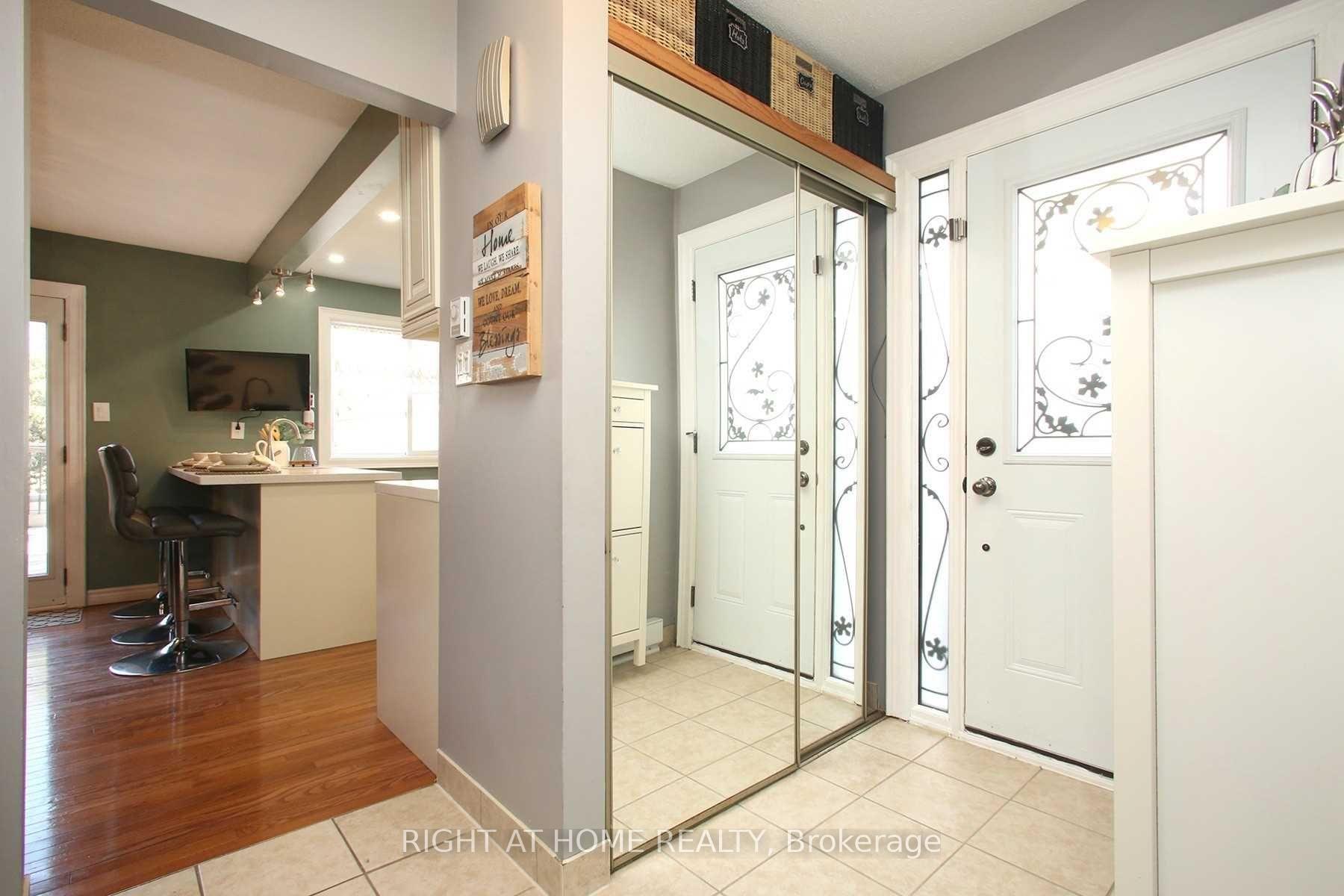 Photo 2 of 653 Dorchester Drive, Oshawa, Vanier — HOMEH