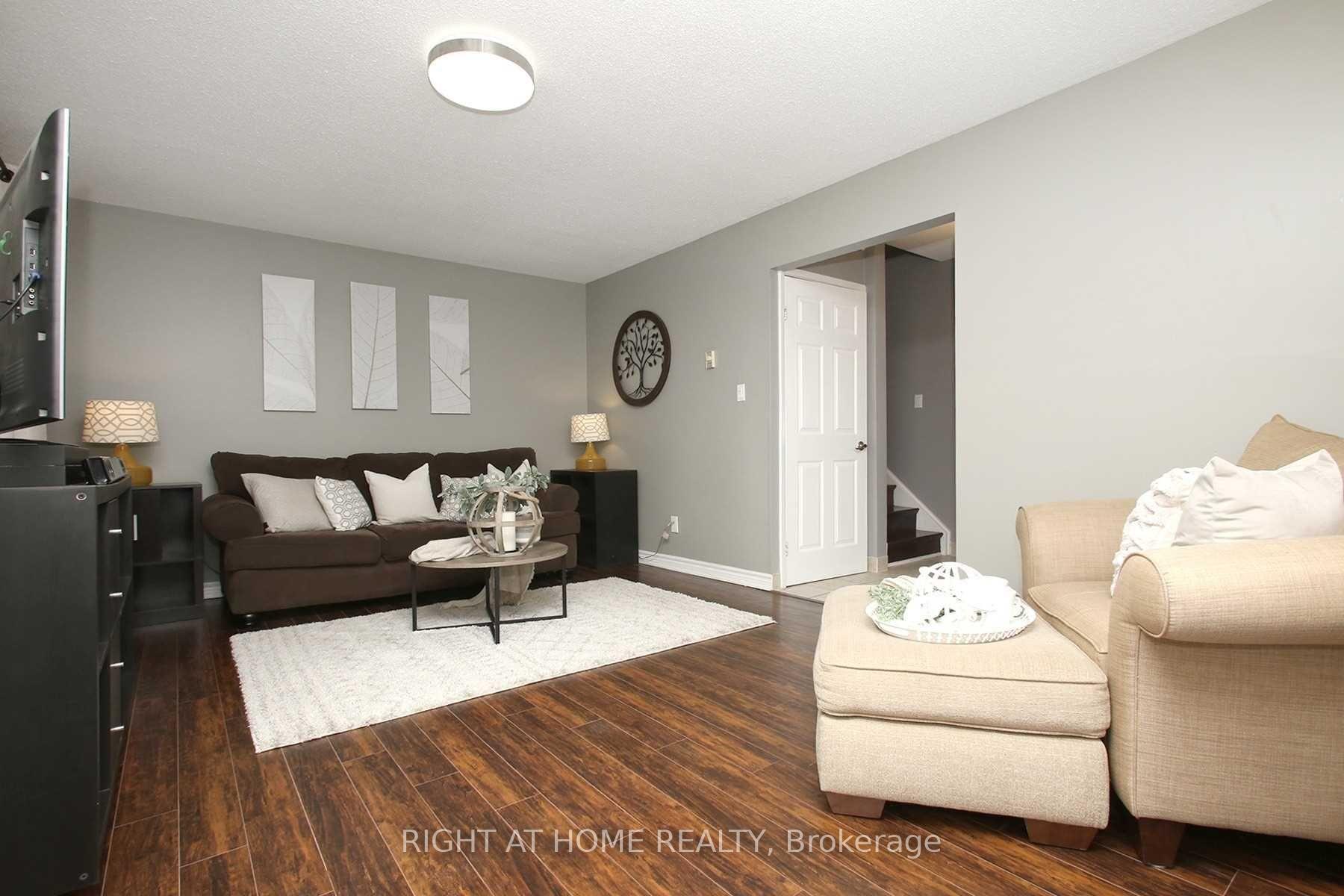Photo 8 of 653 Dorchester Drive, Oshawa, Vanier — HOMEH