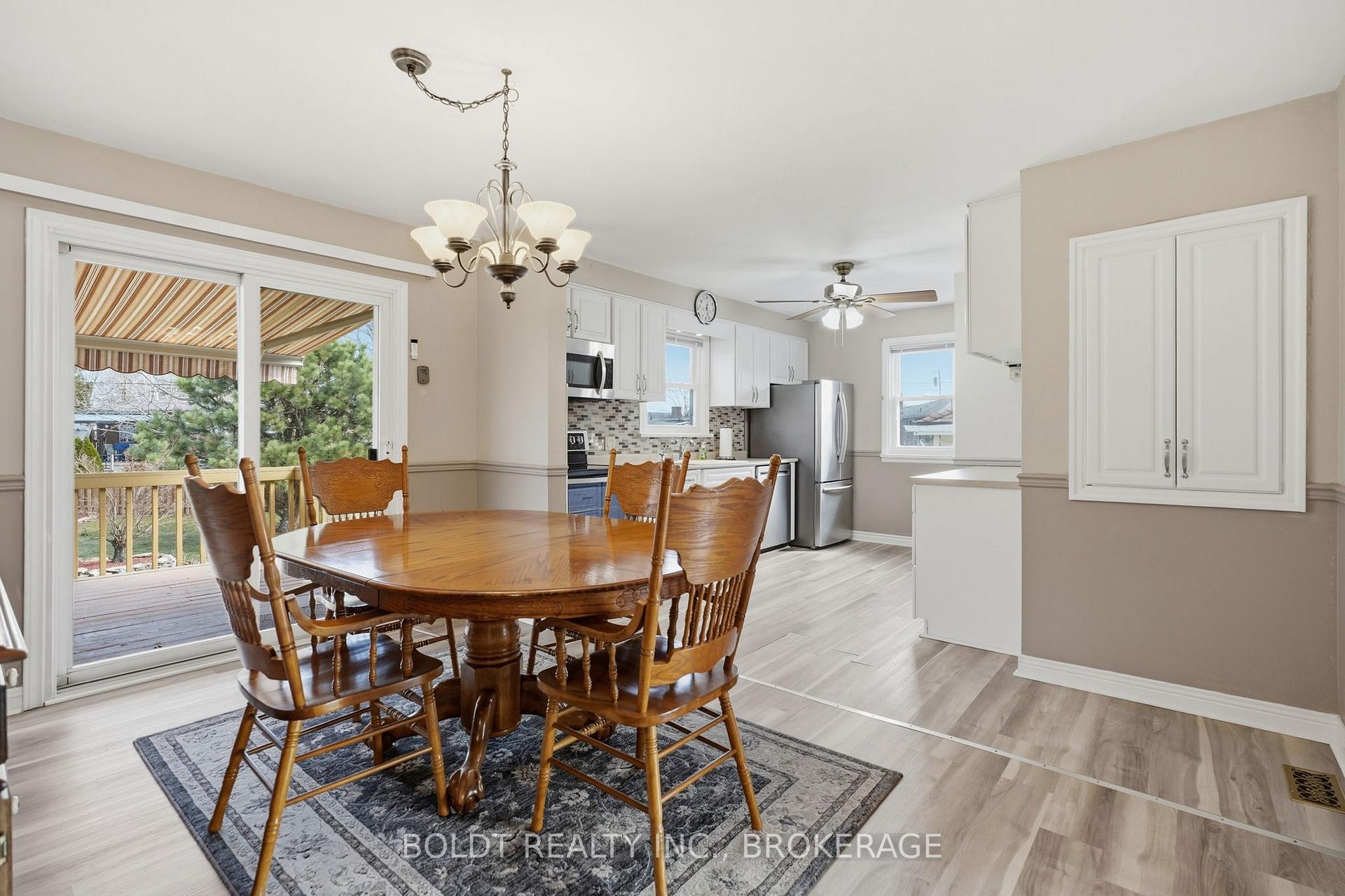 Photo 20 of 16 Grammar Avenue, St. Catharines, Vine/Linwell — HOMEH