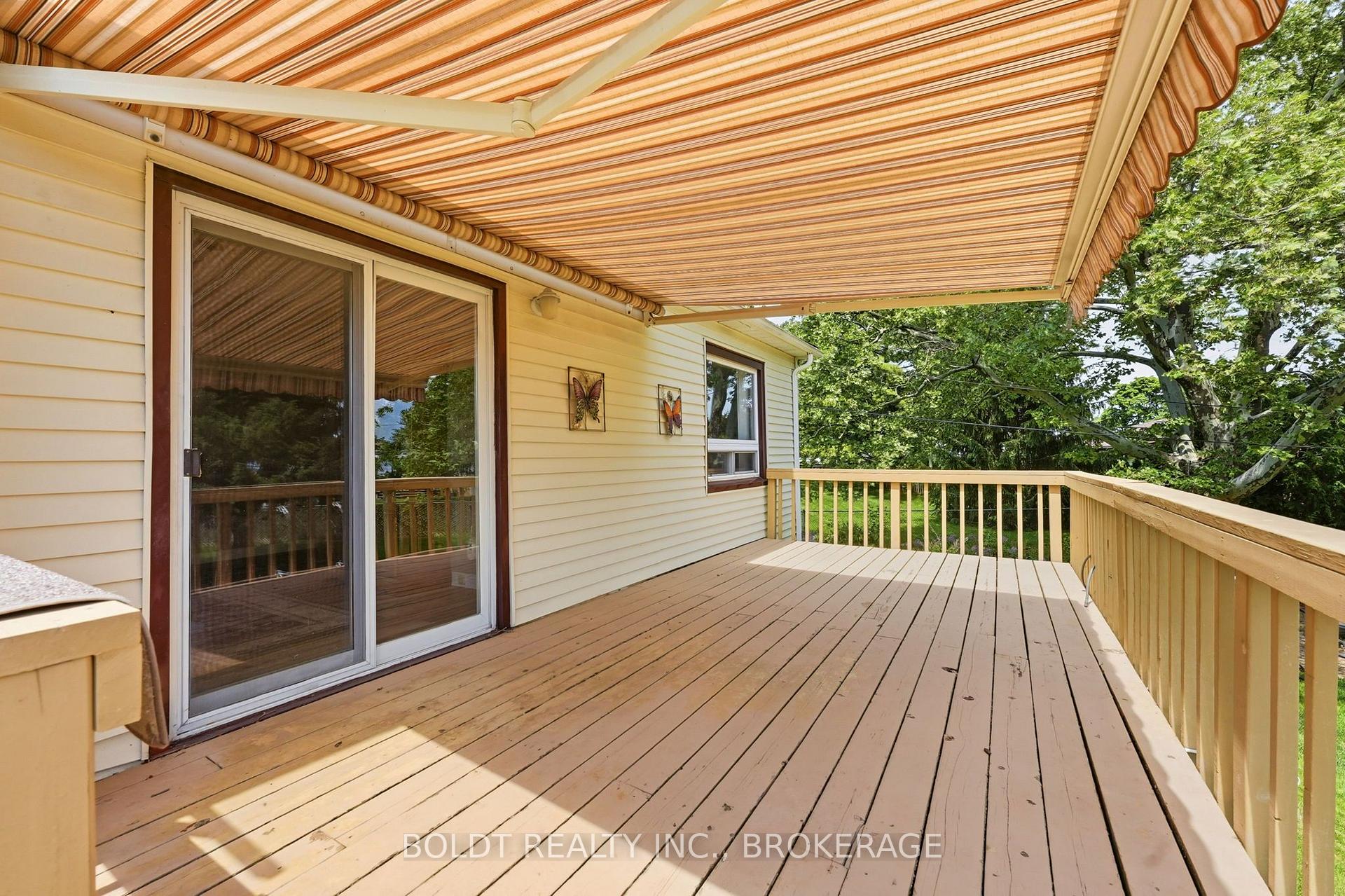 Photo 43 of 16 Grammar Avenue, St. Catharines, Vine/Linwell — HOMEH