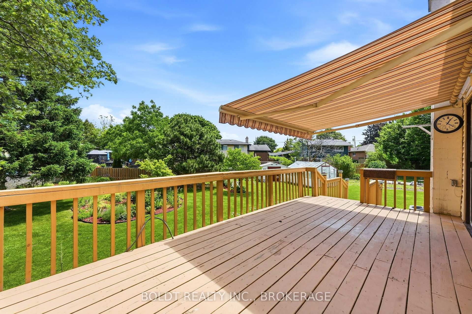Photo 46 of 16 Grammar Avenue, St. Catharines, Vine/Linwell — HOMEH