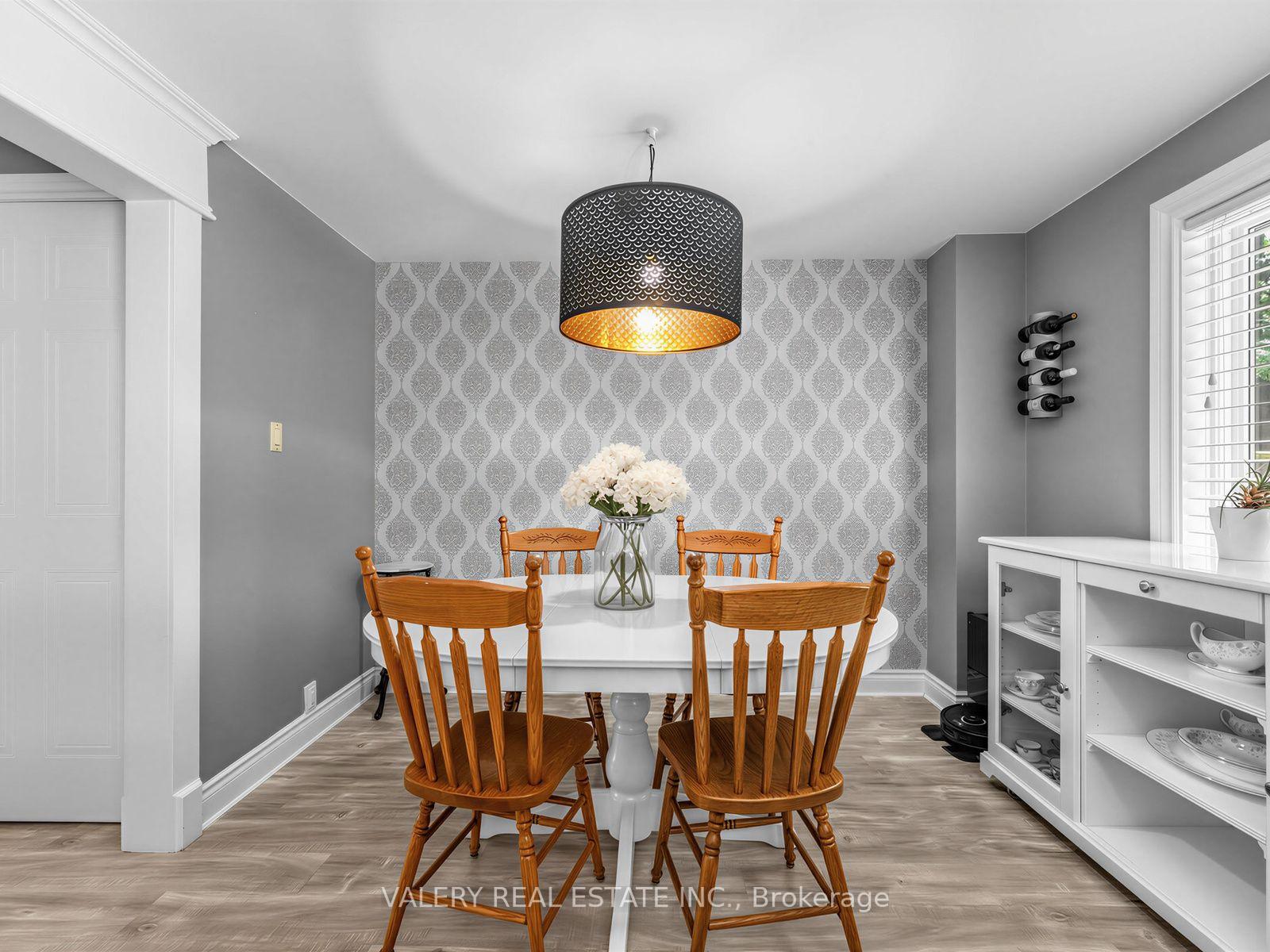 Photo 20 of 466 Misty Crescent, Kitchener, Grand River North — HOMEH
