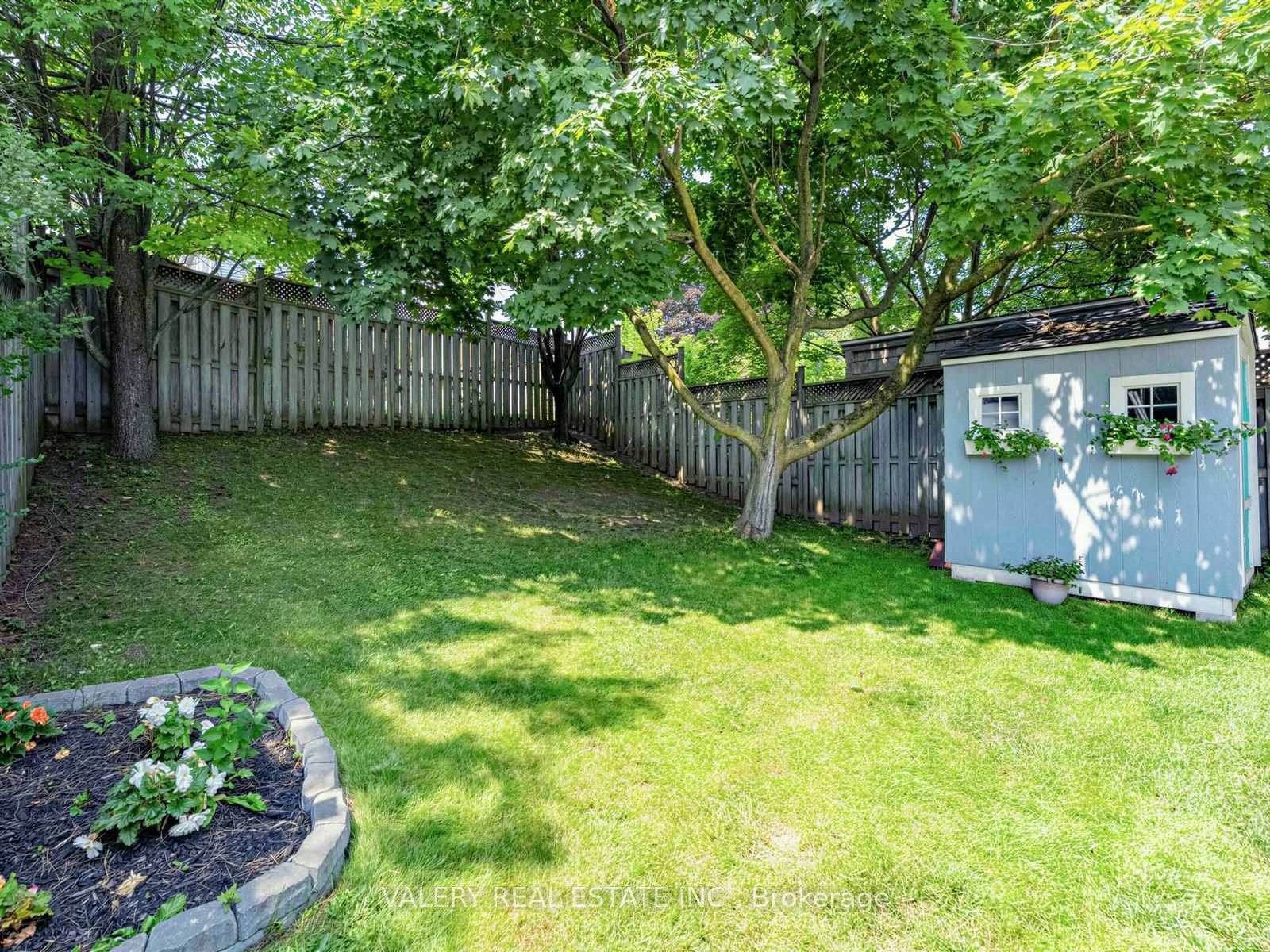 Photo 36 of 466 Misty Crescent, Kitchener, Grand River North — HOMEH