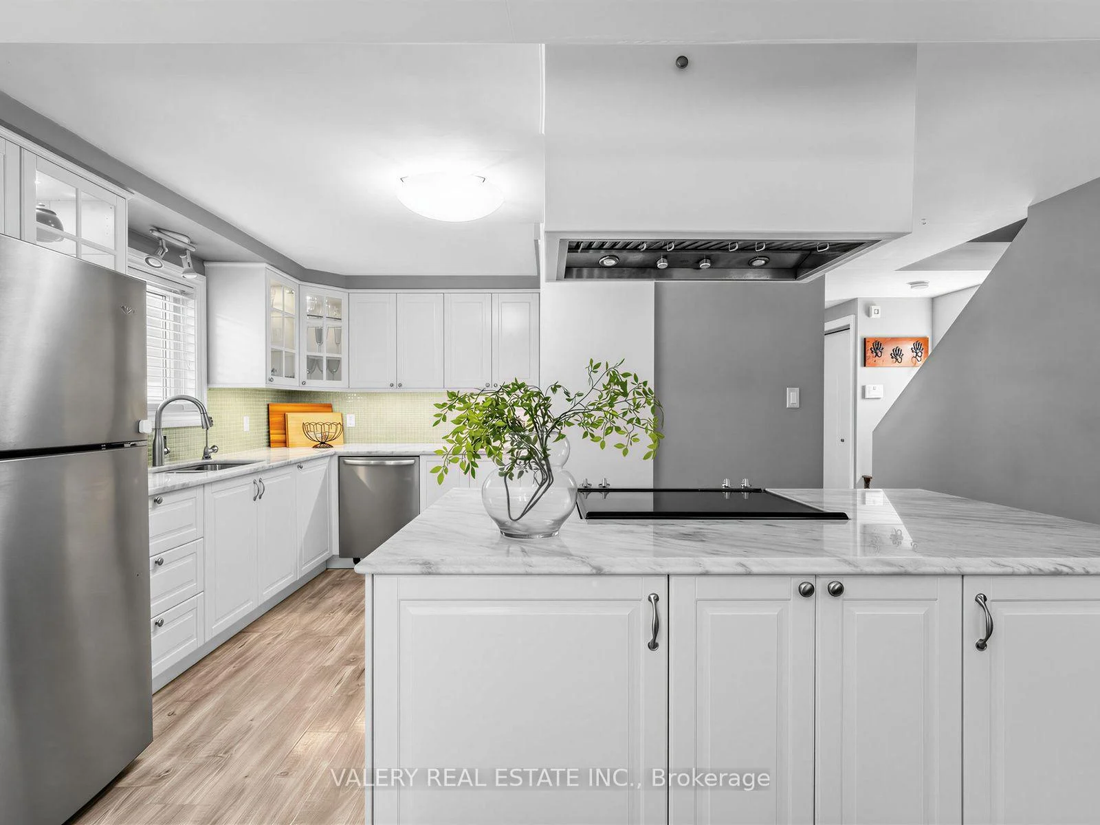 Photo 15 of 466 Misty Crescent, Kitchener, Grand River North — HOMEH