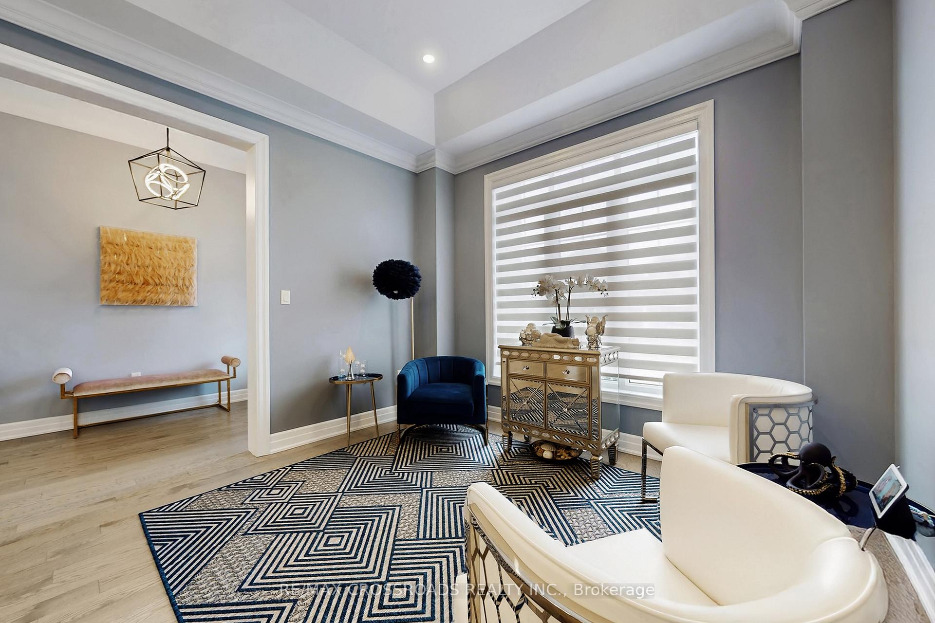 Photo 6 of 9 Kingknoll Crescent, Georgina, Keswick South — HOMEH