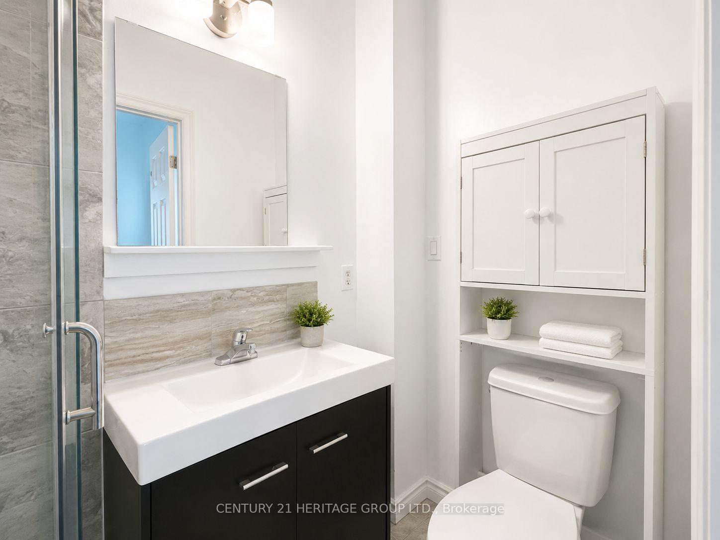 Photo 8 of 406 Jackson Street W, Hamilton, Kirkendall — HOMEH