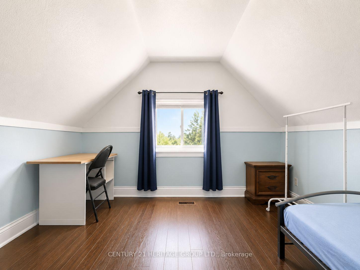 Photo 12 of 406 Jackson Street W, Hamilton, Kirkendall — HOMEH