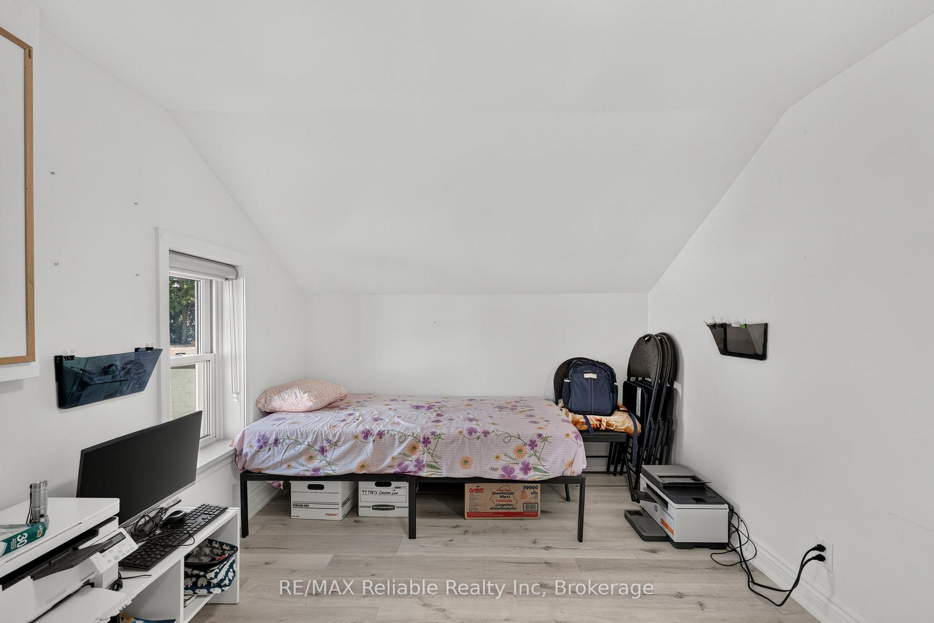 Photo 27 of 39 Main Street E, Bluewater, Zurich — HOMEH