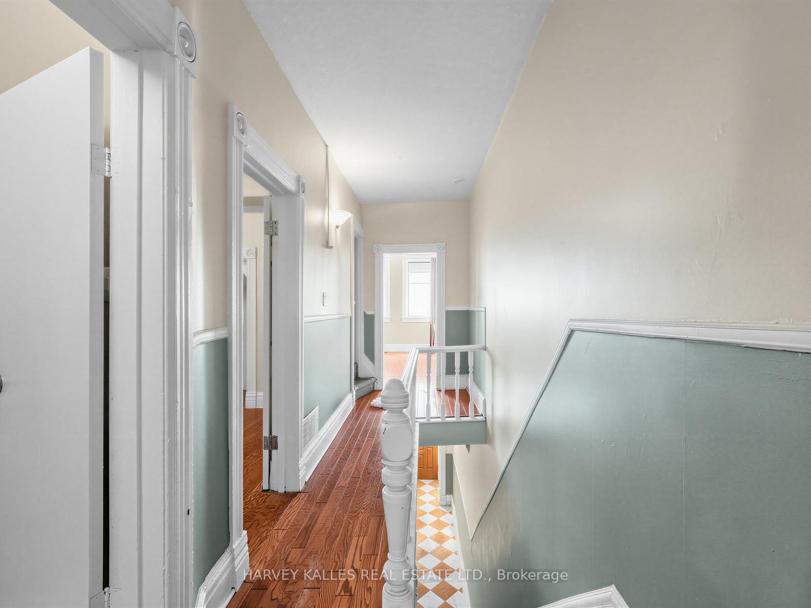 Photo 11 of 258 Harbord Street, Toronto, Palmerston-Little Italy — HOMEH