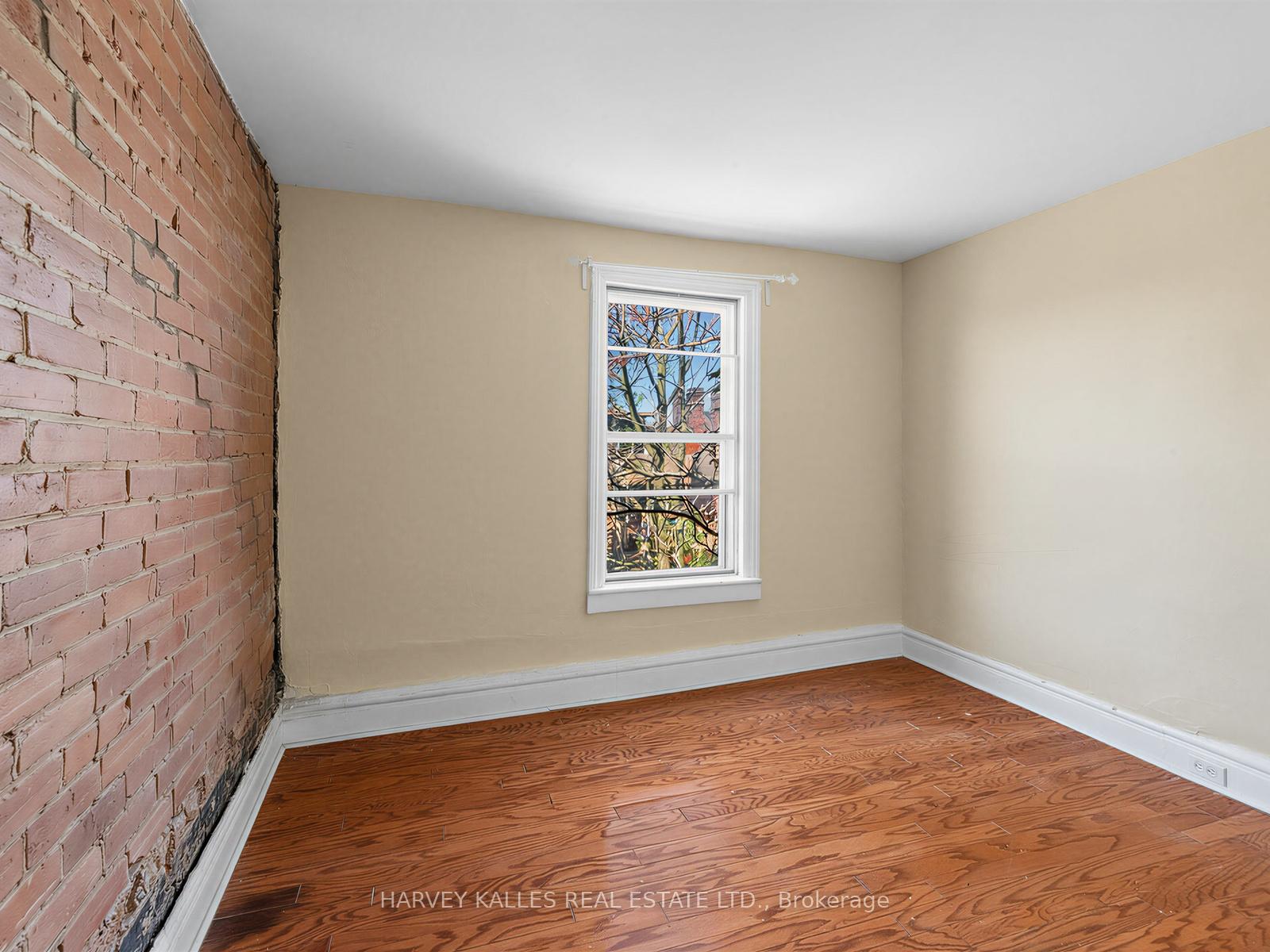 Photo 18 of 258 Harbord Street, Toronto, Palmerston-Little Italy — HOMEH
