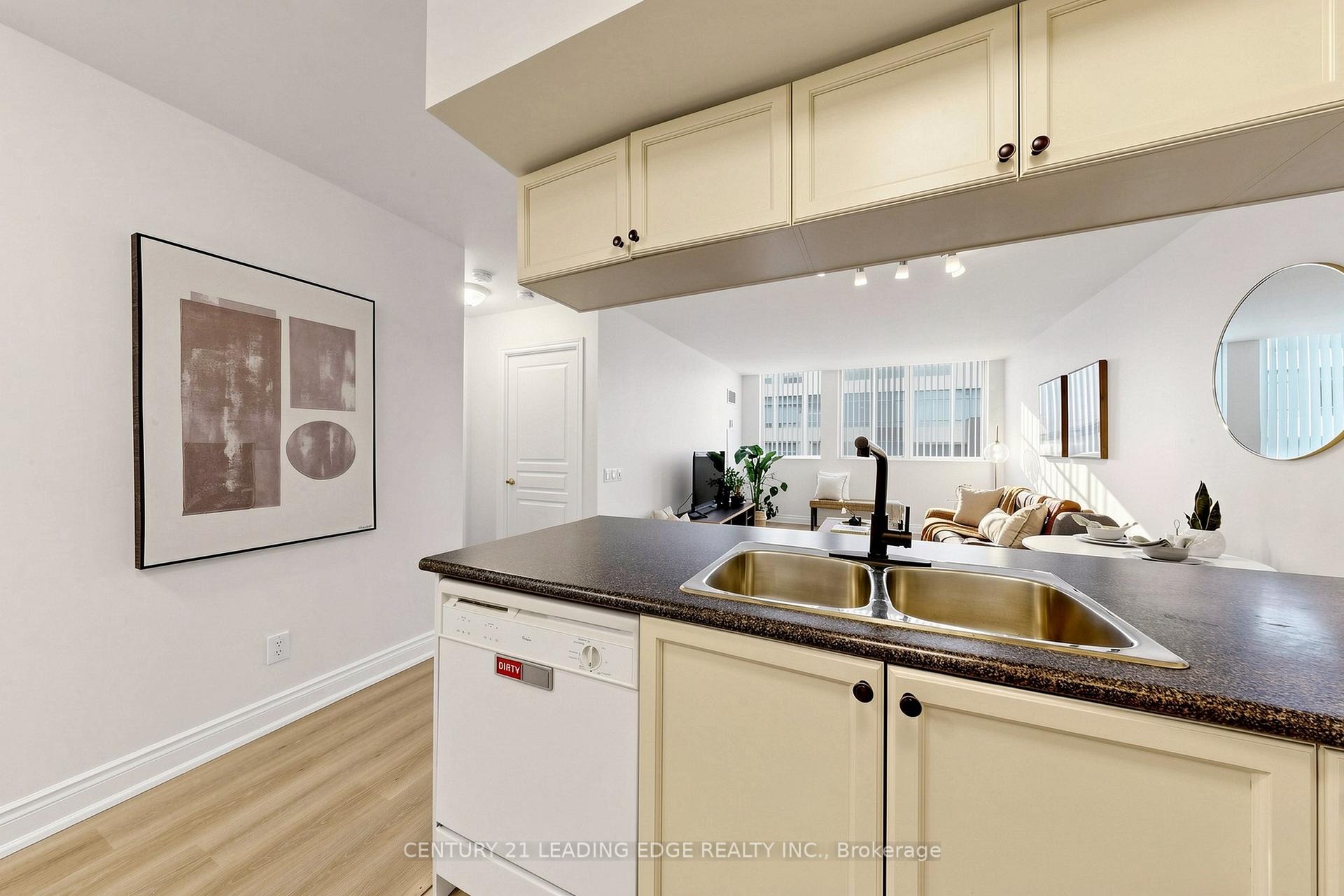 Photo 9 of Unit 328, 15 Northtown Way, North York, Willowdale East — HOMEH