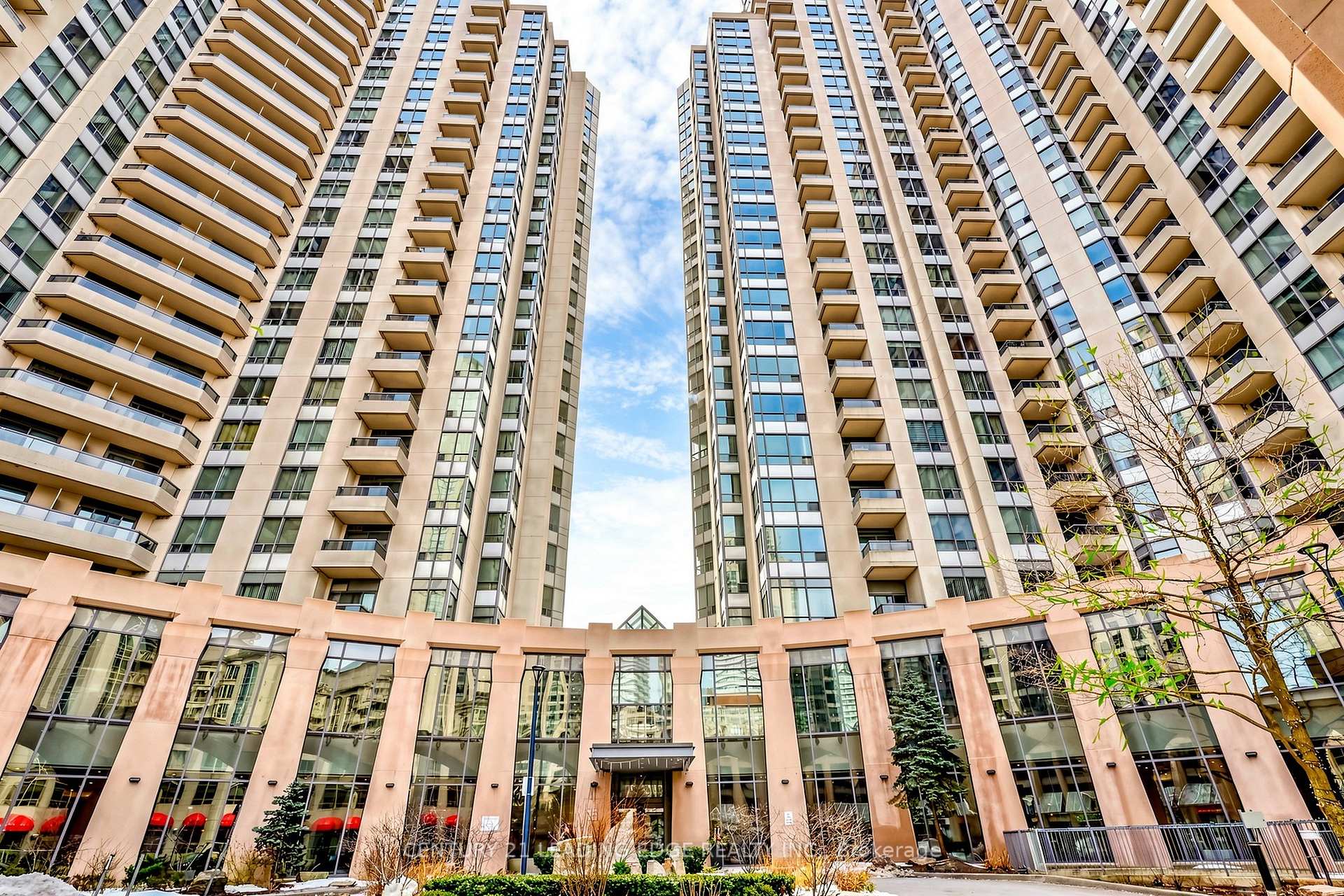 Photo 27 of Unit 328, 15 Northtown Way, North York, Willowdale East — HOMEH