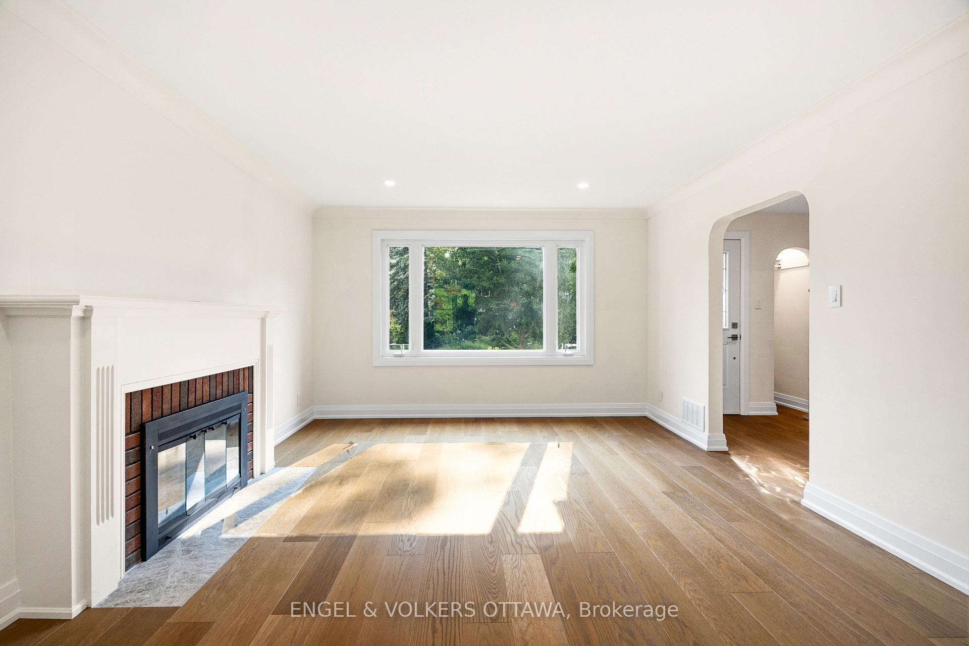 Photo 14 of 581 Windermere Avenue, Ottawa, McKellar/Highland — HOMEH