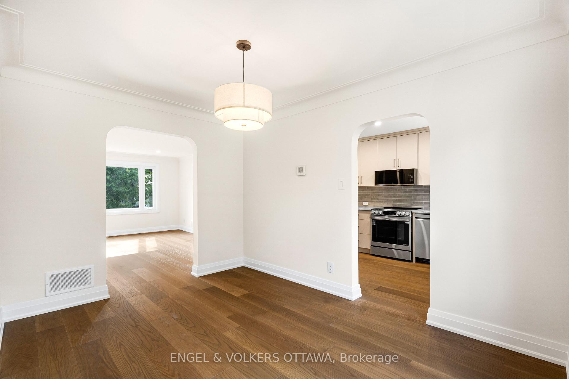 Photo 20 of 581 Windermere Avenue, Ottawa, McKellar/Highland — HOMEH