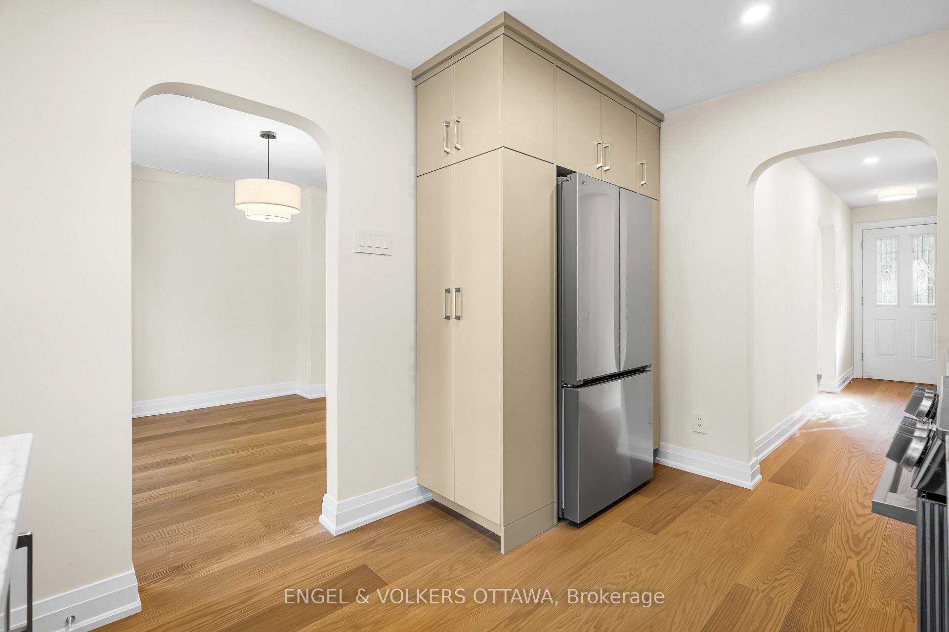 Photo 24 of 581 Windermere Avenue, Ottawa, McKellar/Highland — HOMEH