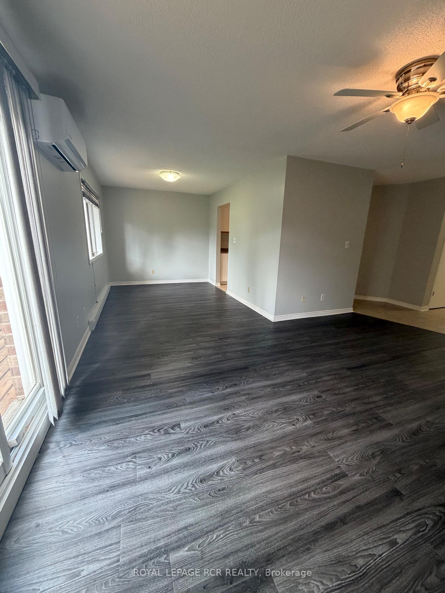 Photo 6 of Unit B - Unit 4 (lower level), 50 Third Street, Orangeville — HOMEH