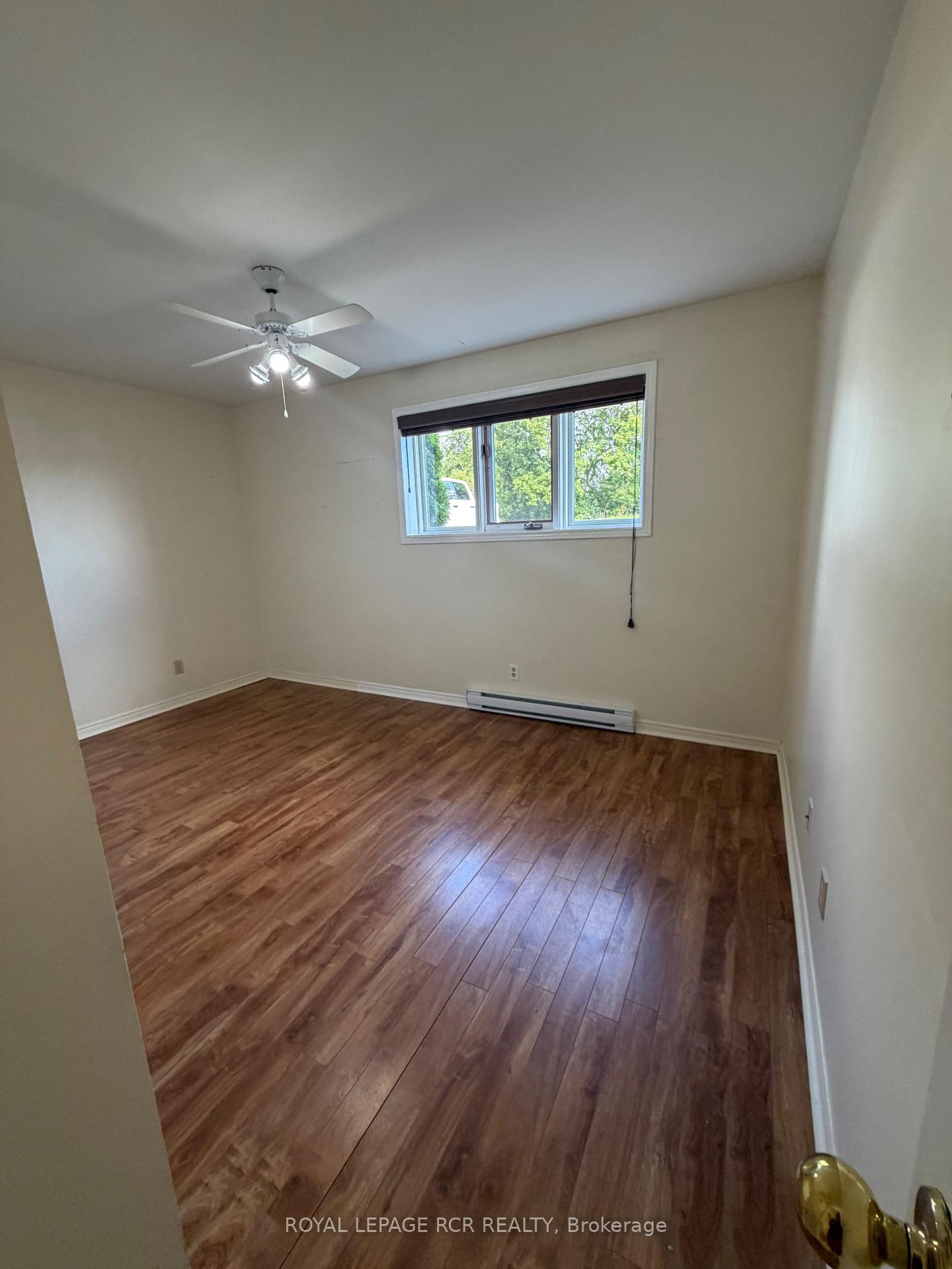Photo 11 of Unit B - Unit 4 (lower level), 50 Third Street, Orangeville — HOMEH