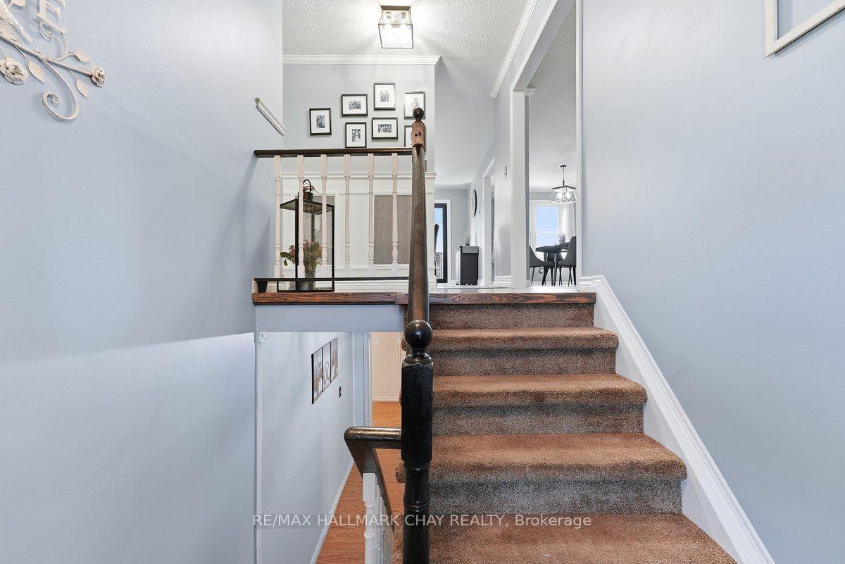 Photo 5 of 6 John James Drive, Essa, Angus — HOMEH