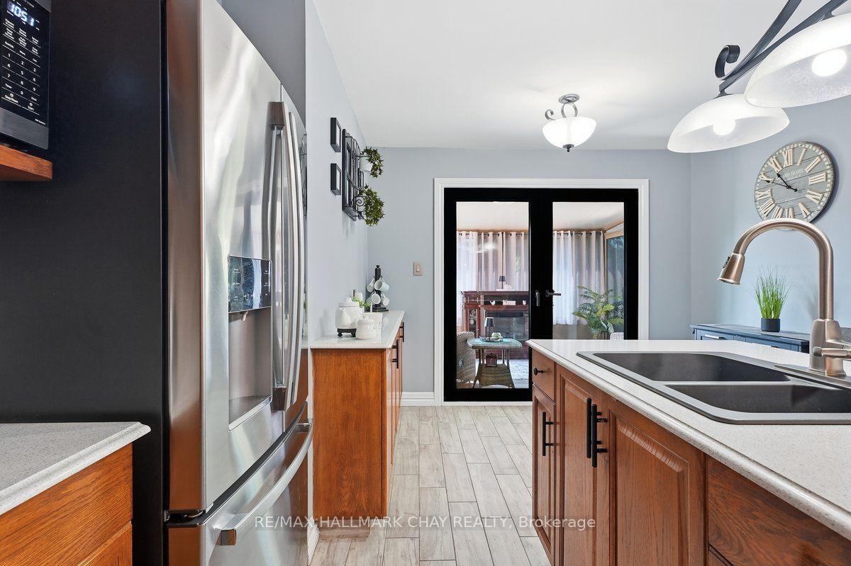 Photo 12 of 6 John James Drive, Essa, Angus — HOMEH