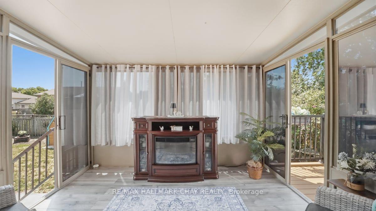 Photo 13 of 6 John James Drive, Essa, Angus — HOMEH