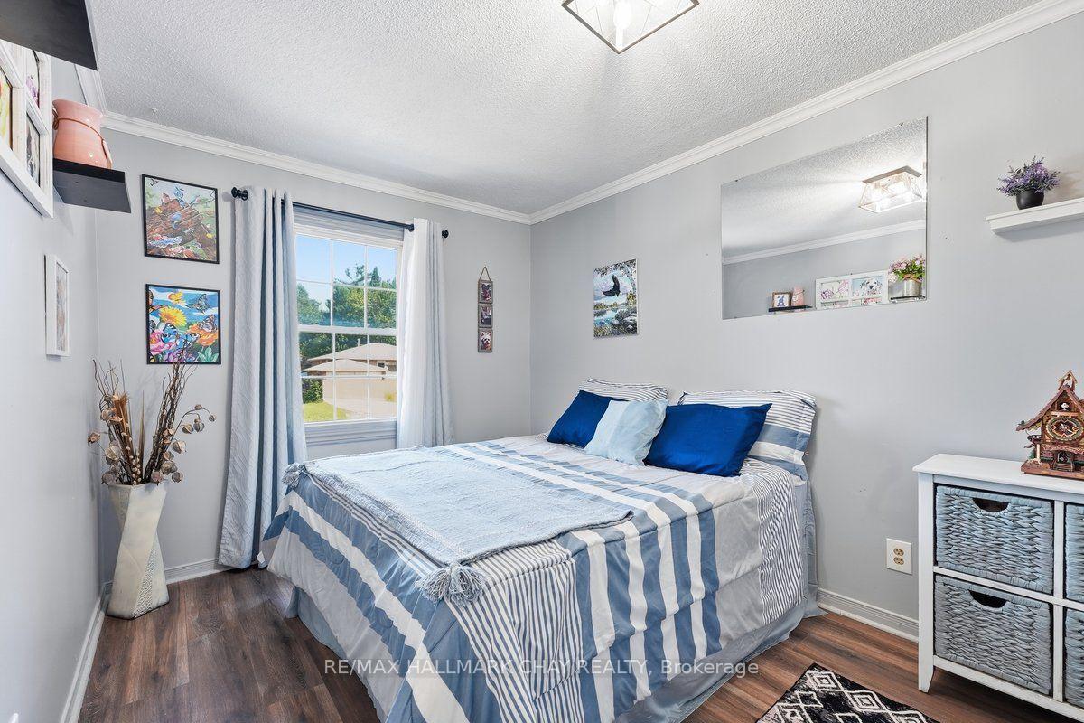 Photo 17 of 6 John James Drive, Essa, Angus — HOMEH