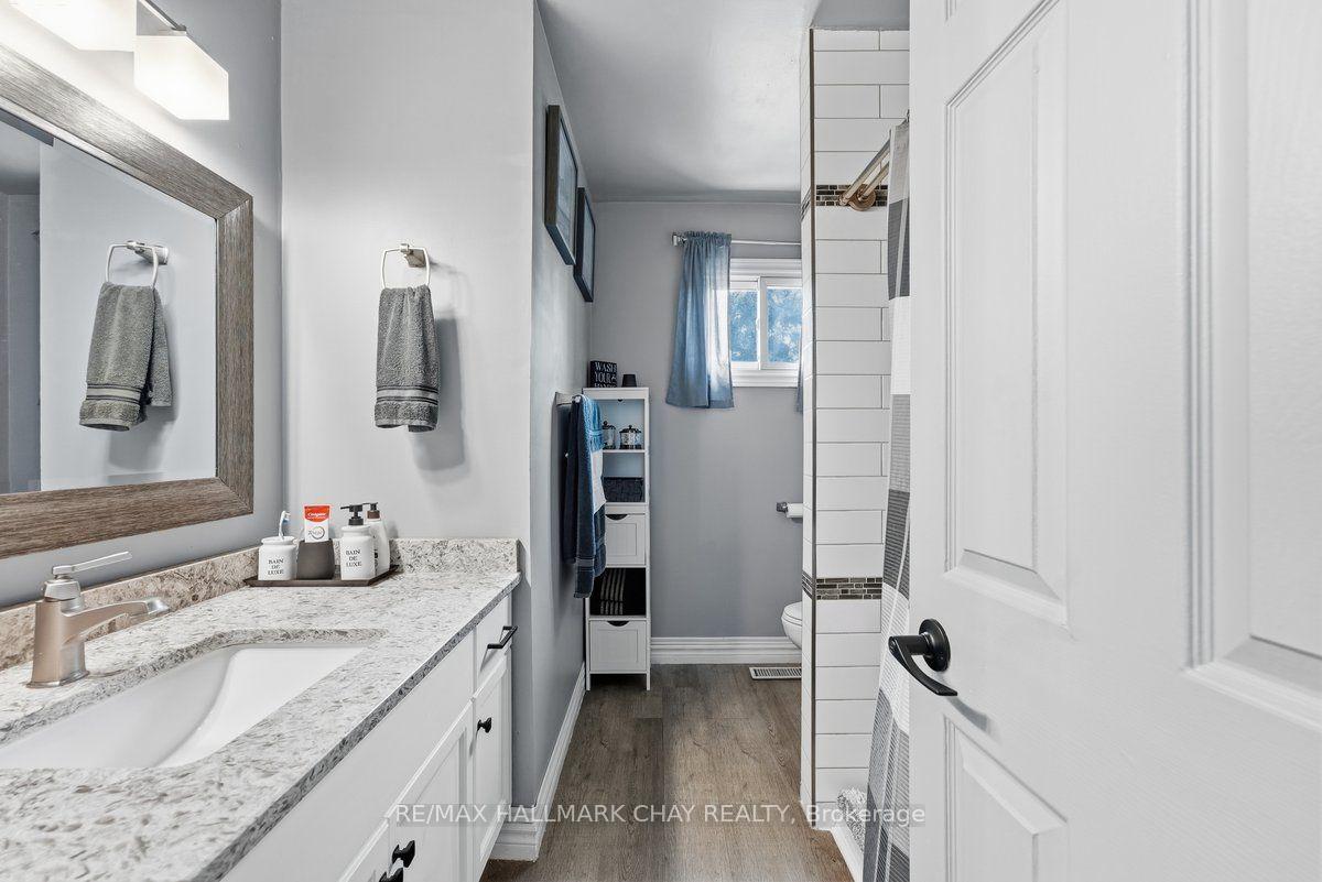 Photo 18 of 6 John James Drive, Essa, Angus — HOMEH