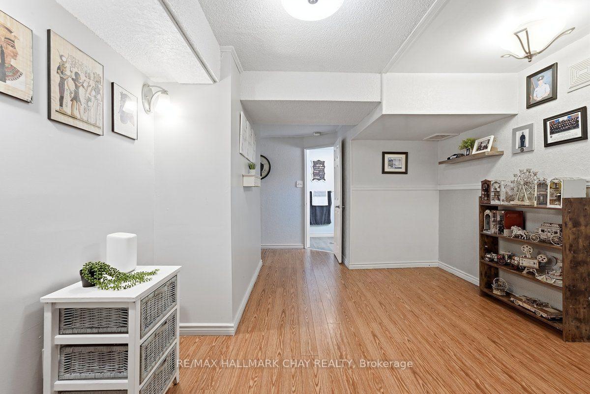 Photo 20 of 6 John James Drive, Essa, Angus — HOMEH