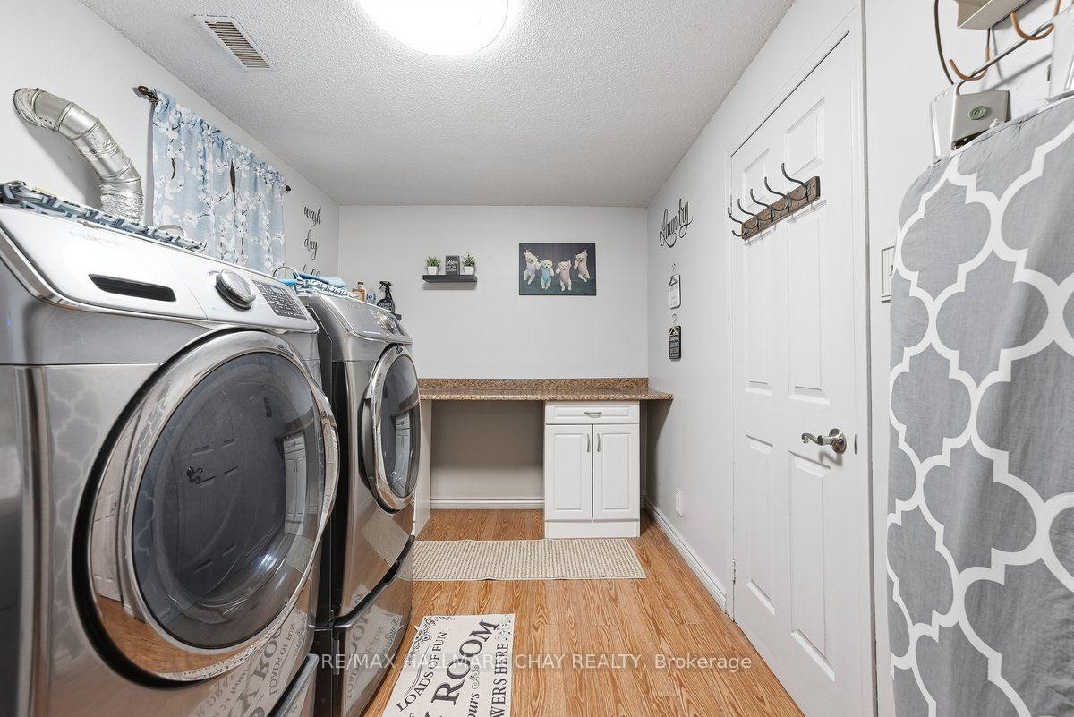 Photo 25 of 6 John James Drive, Essa, Angus — HOMEH