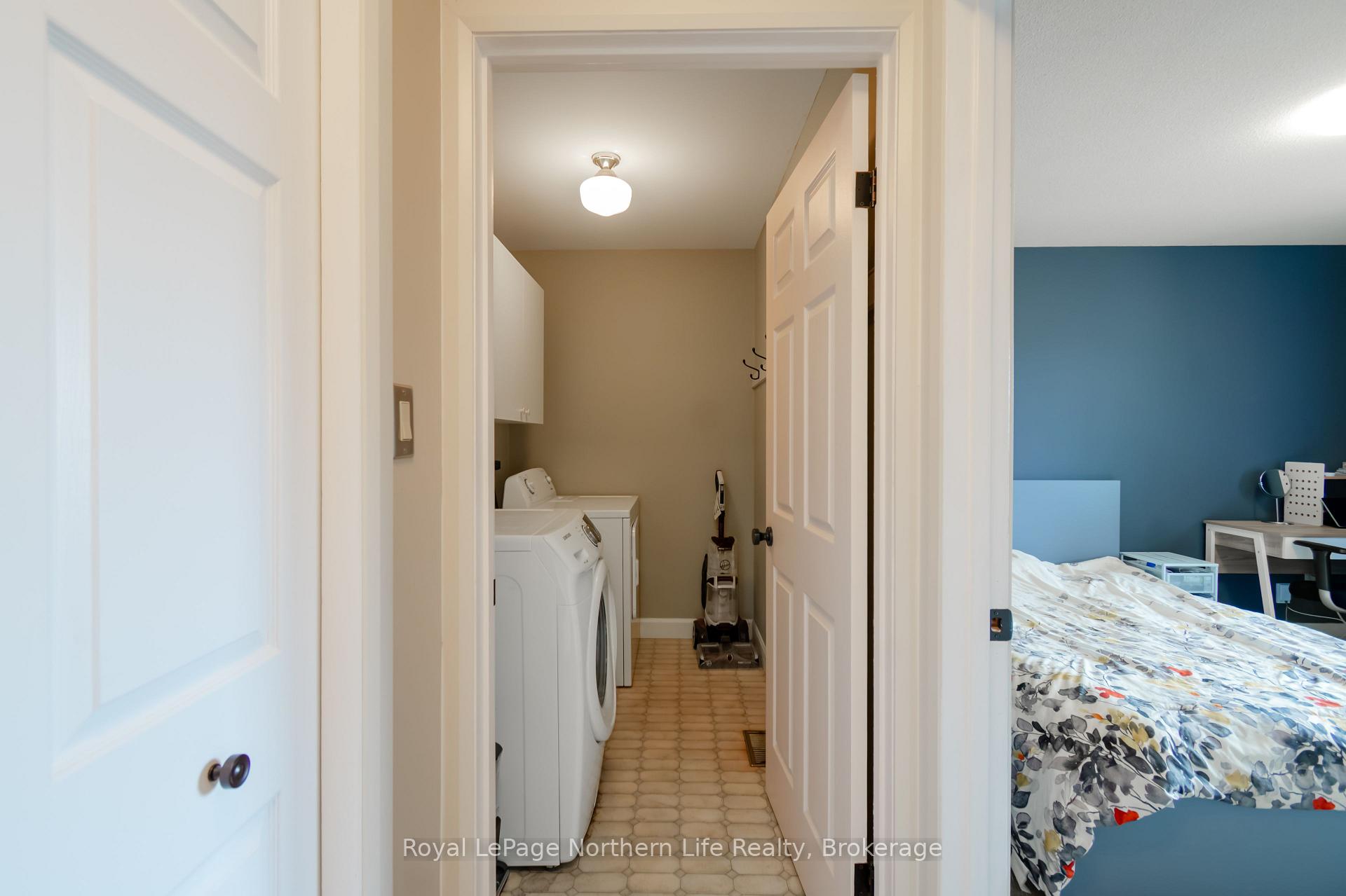 Photo 20 of 40 Ellendale Drive, North Bay, Widdifield — HOMEH