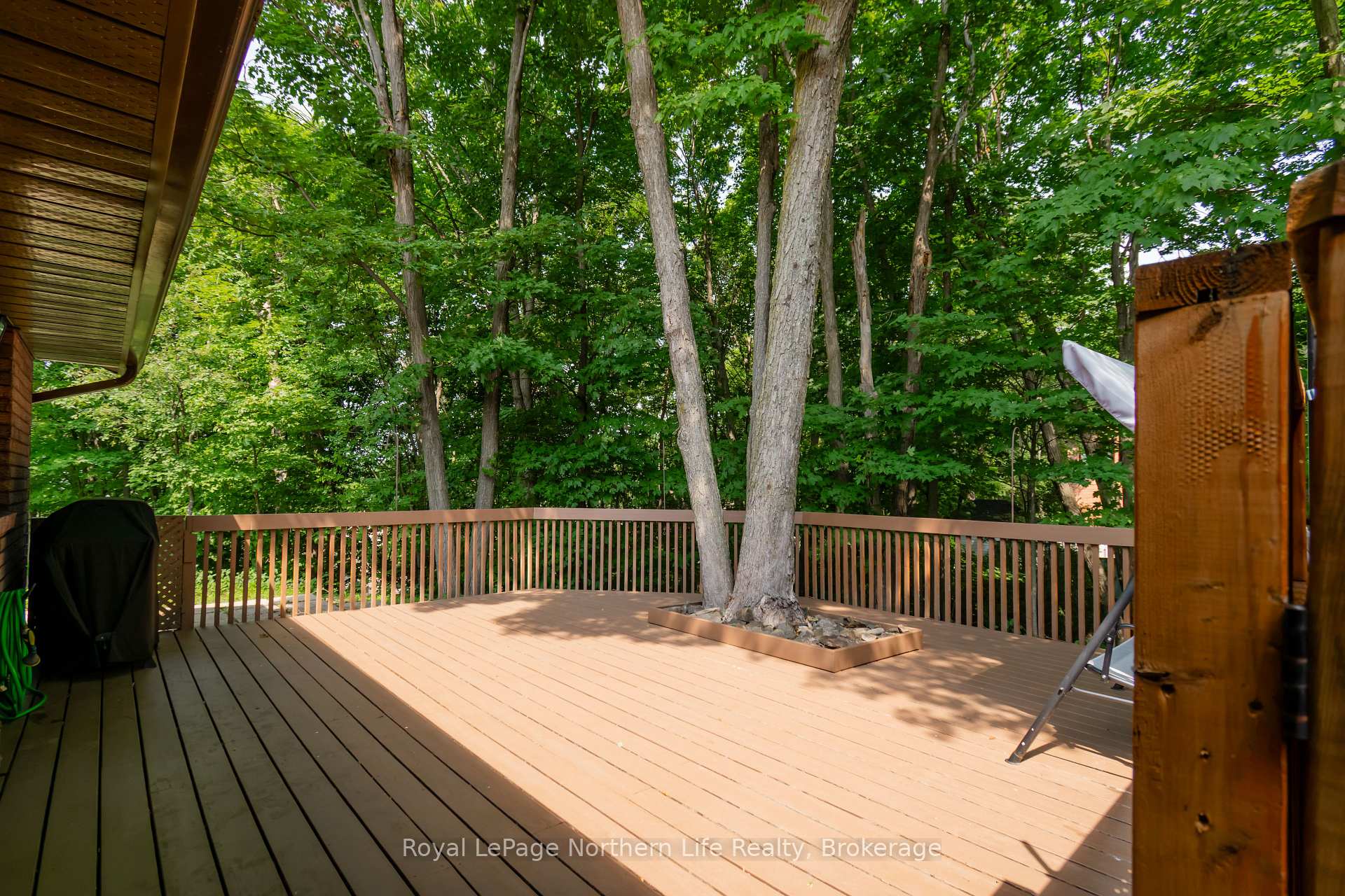 Photo 35 of 40 Ellendale Drive, North Bay, Widdifield — HOMEH
