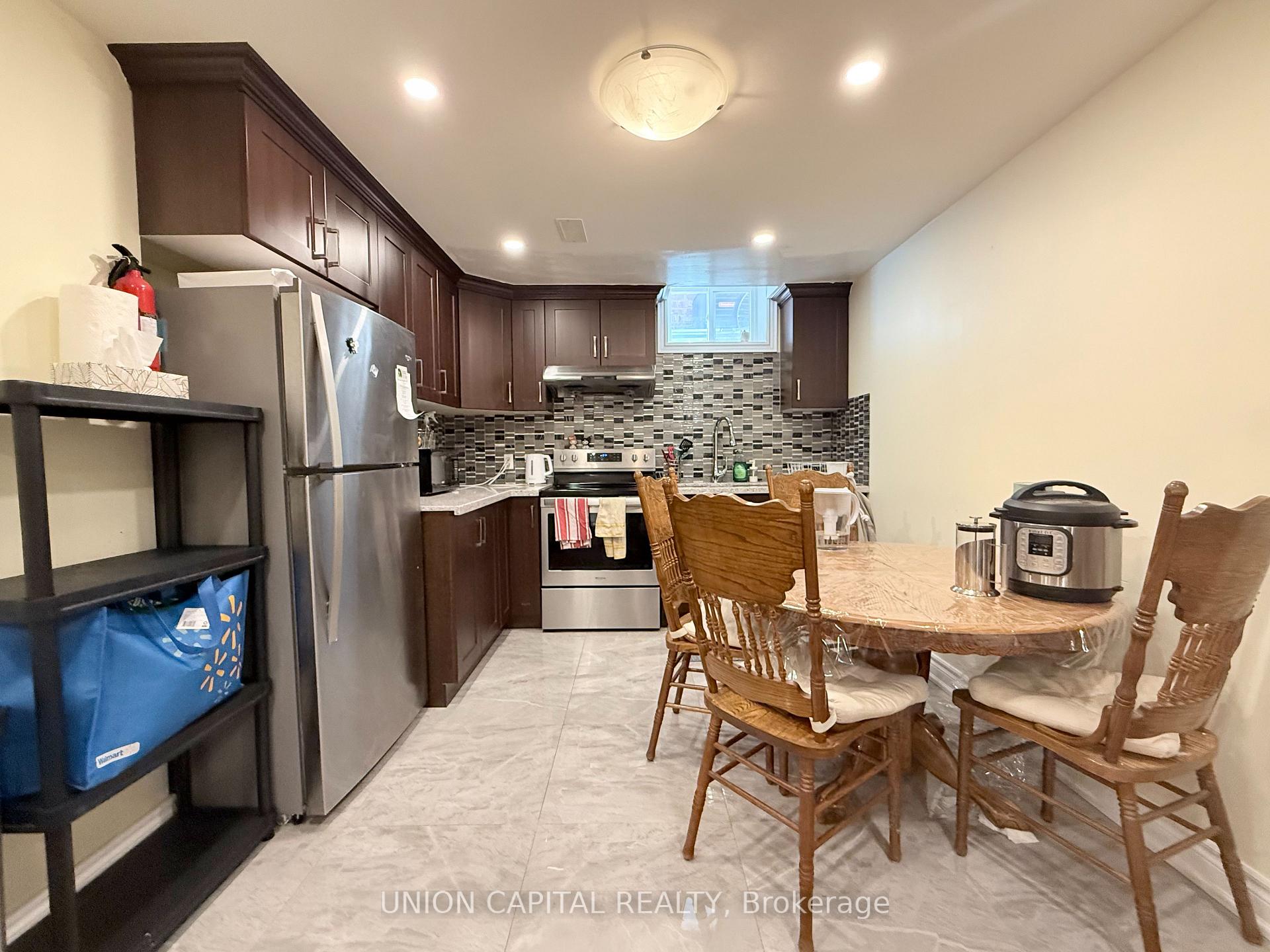 Photo 6 of Unit Bsmt, 849 William Lee Avenue, Oshawa, Taunton — HOMEH