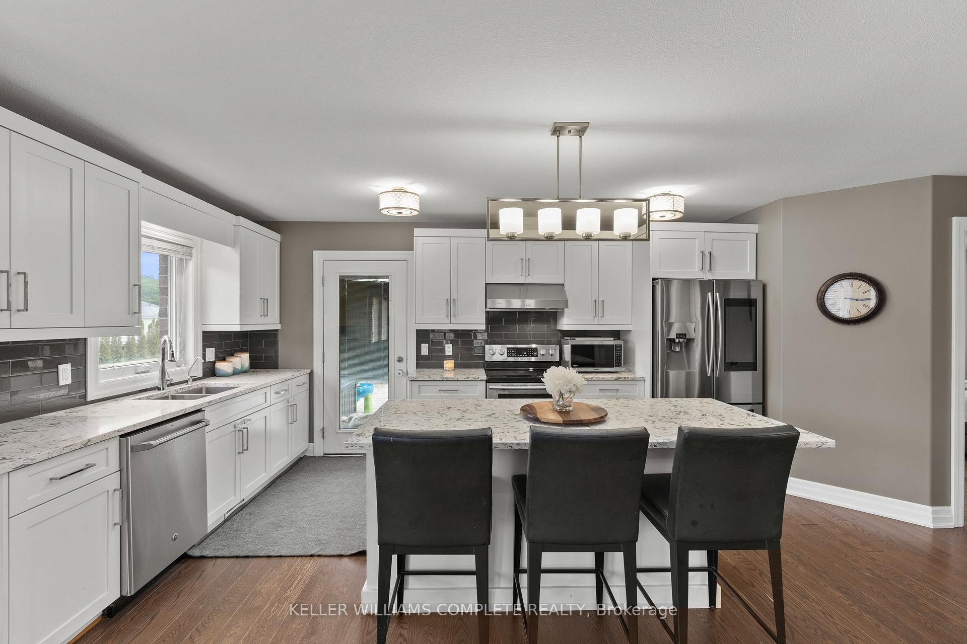 Photo 17 of 147 Scholfield Avenue, Port Colborne, Sugarloaf — HOMEH