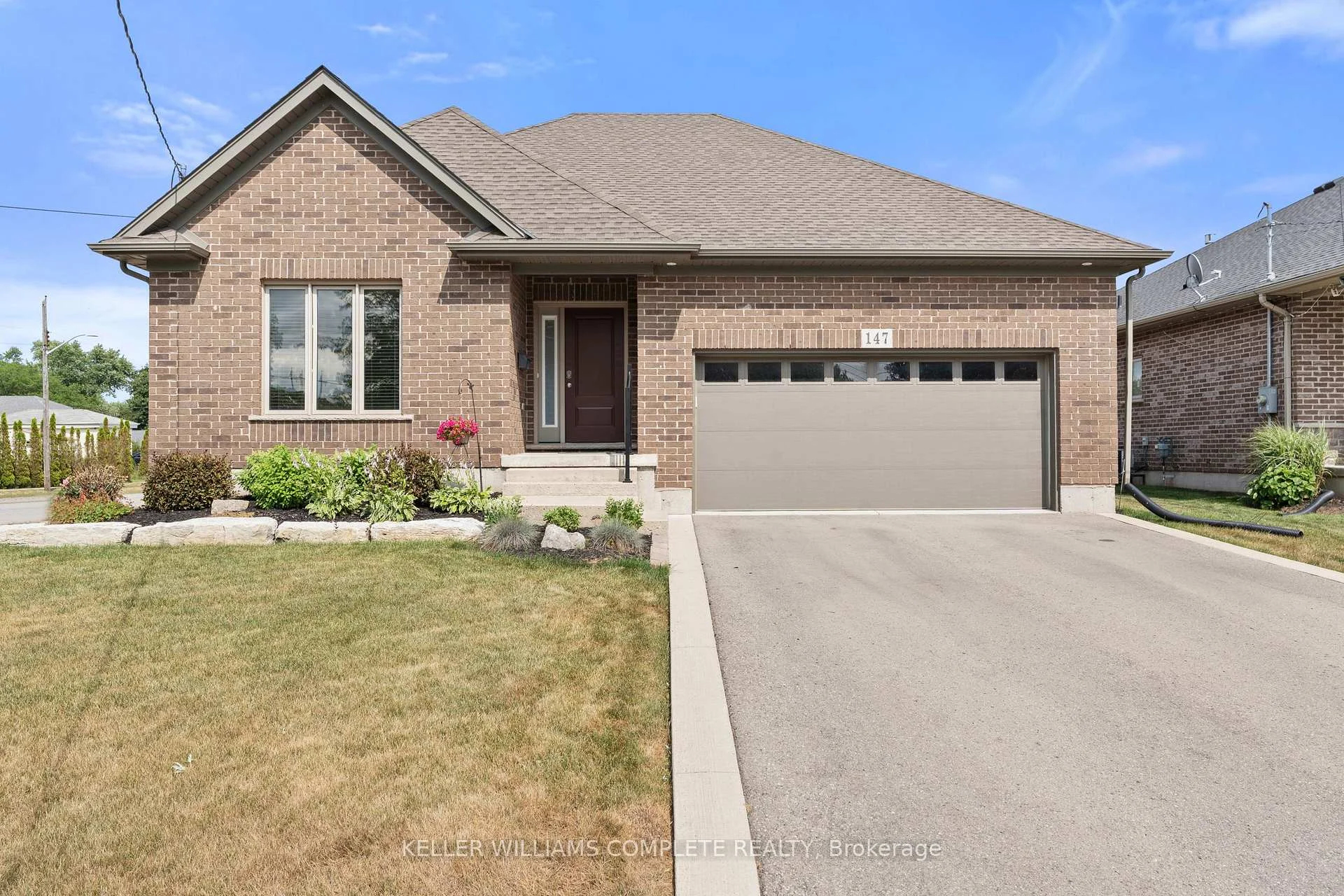 Photo 7 of 147 Scholfield Avenue, Port Colborne, Sugarloaf — HOMEH