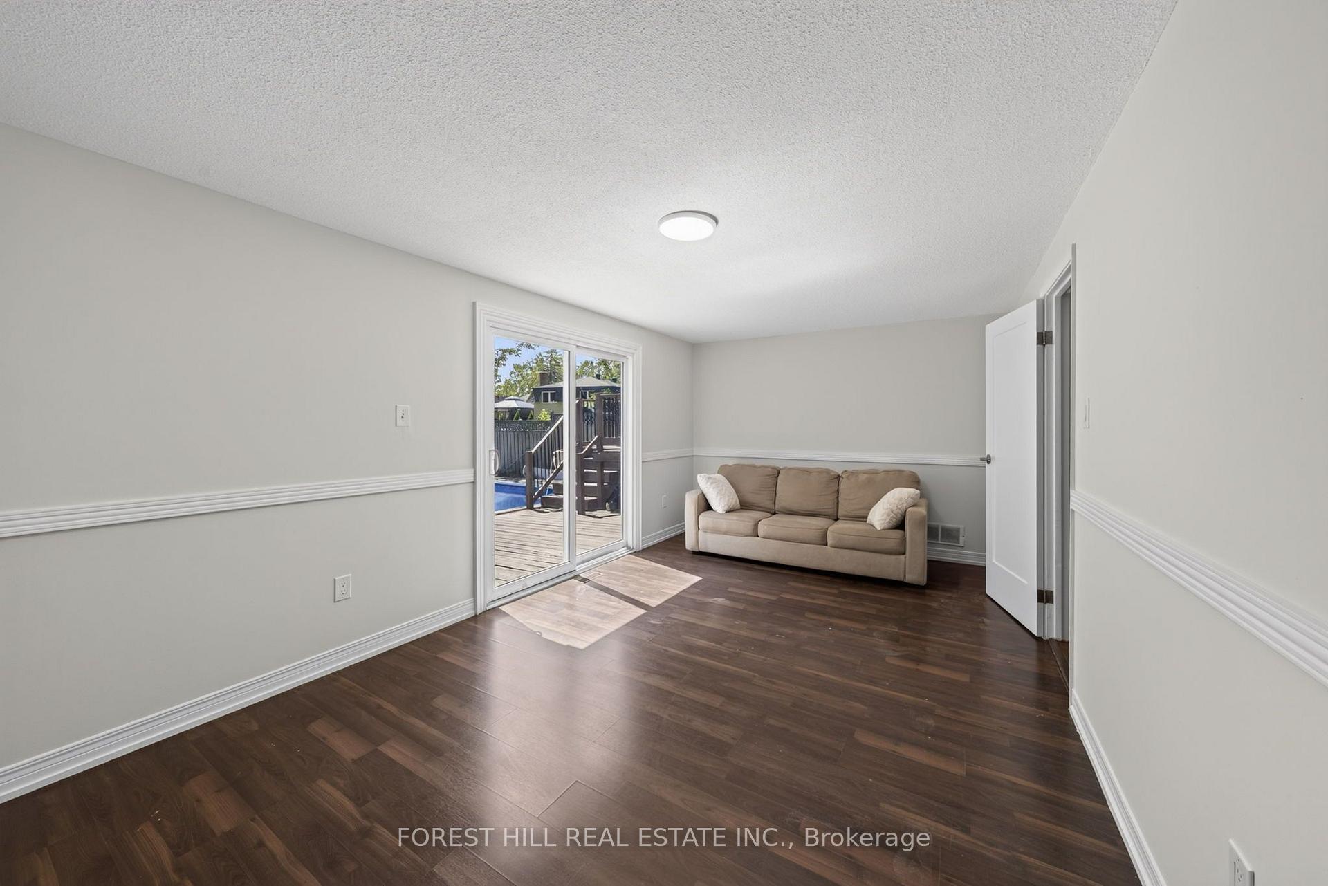 Photo 20 of 63 Springdale Drive, Barrie, Cundles East — HOMEH