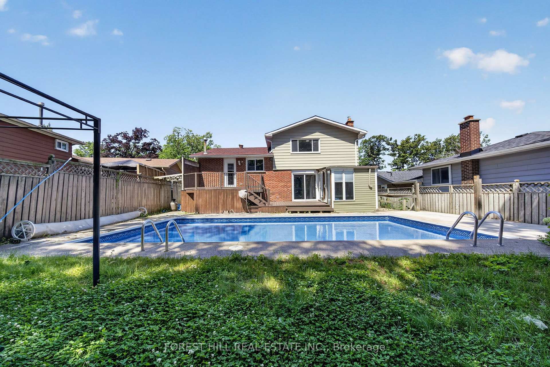 Photo 36 of 63 Springdale Drive, Barrie, Cundles East — HOMEH