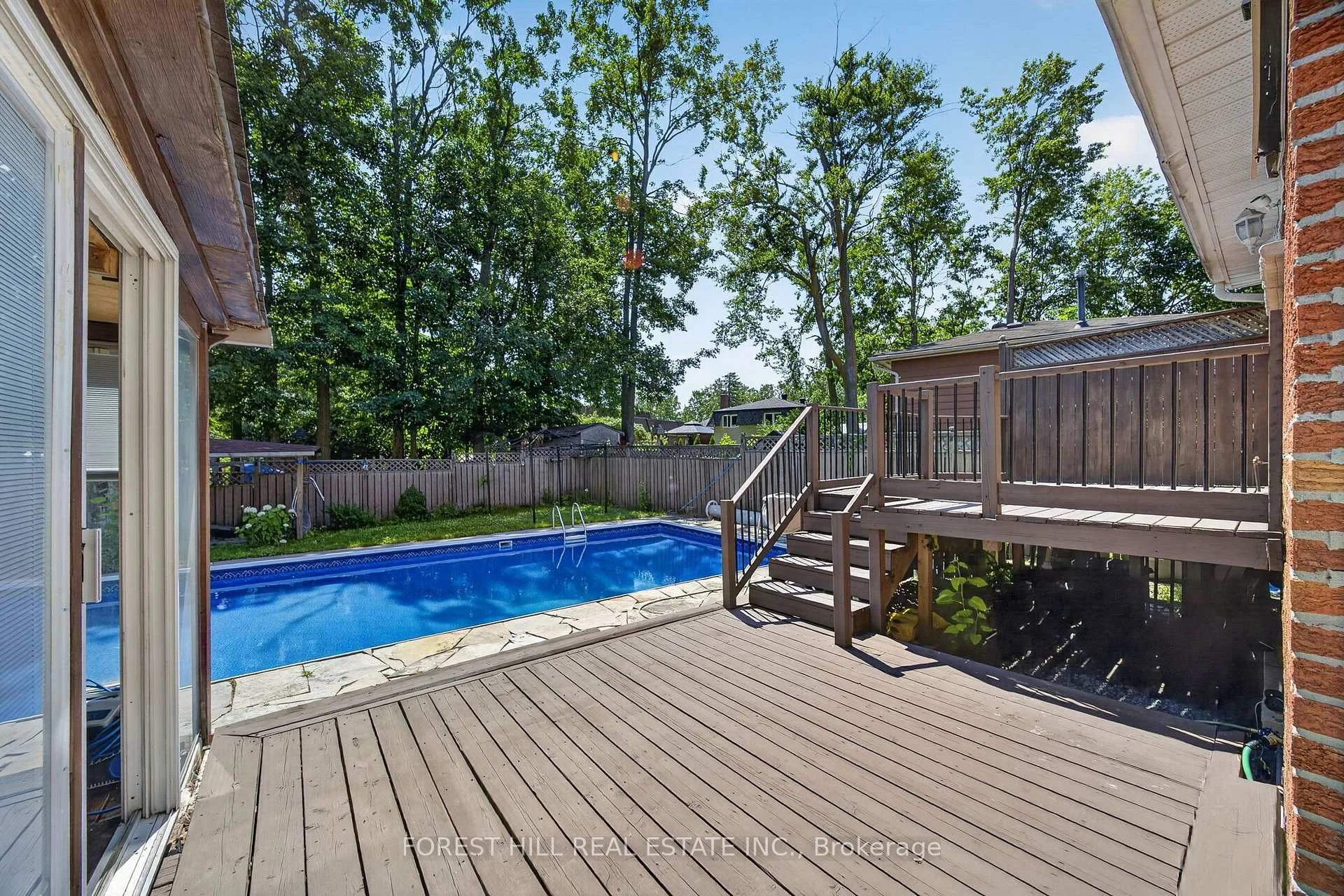 Photo 31 of 63 Springdale Drive, Barrie, Cundles East — HOMEH