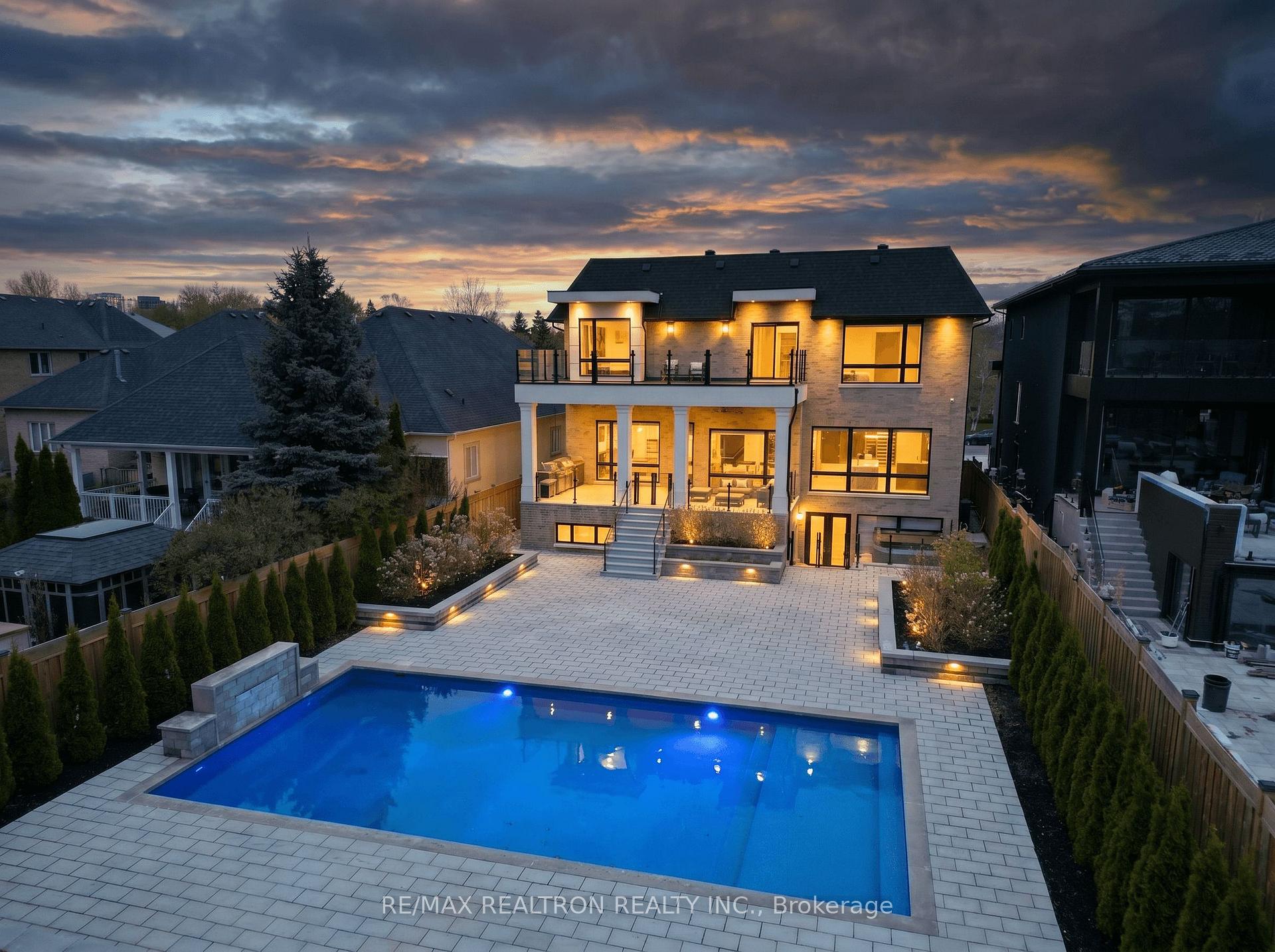 Photo 1 of 116 Oak Avenue, Richmond Hill, South Richvale — HOMEH