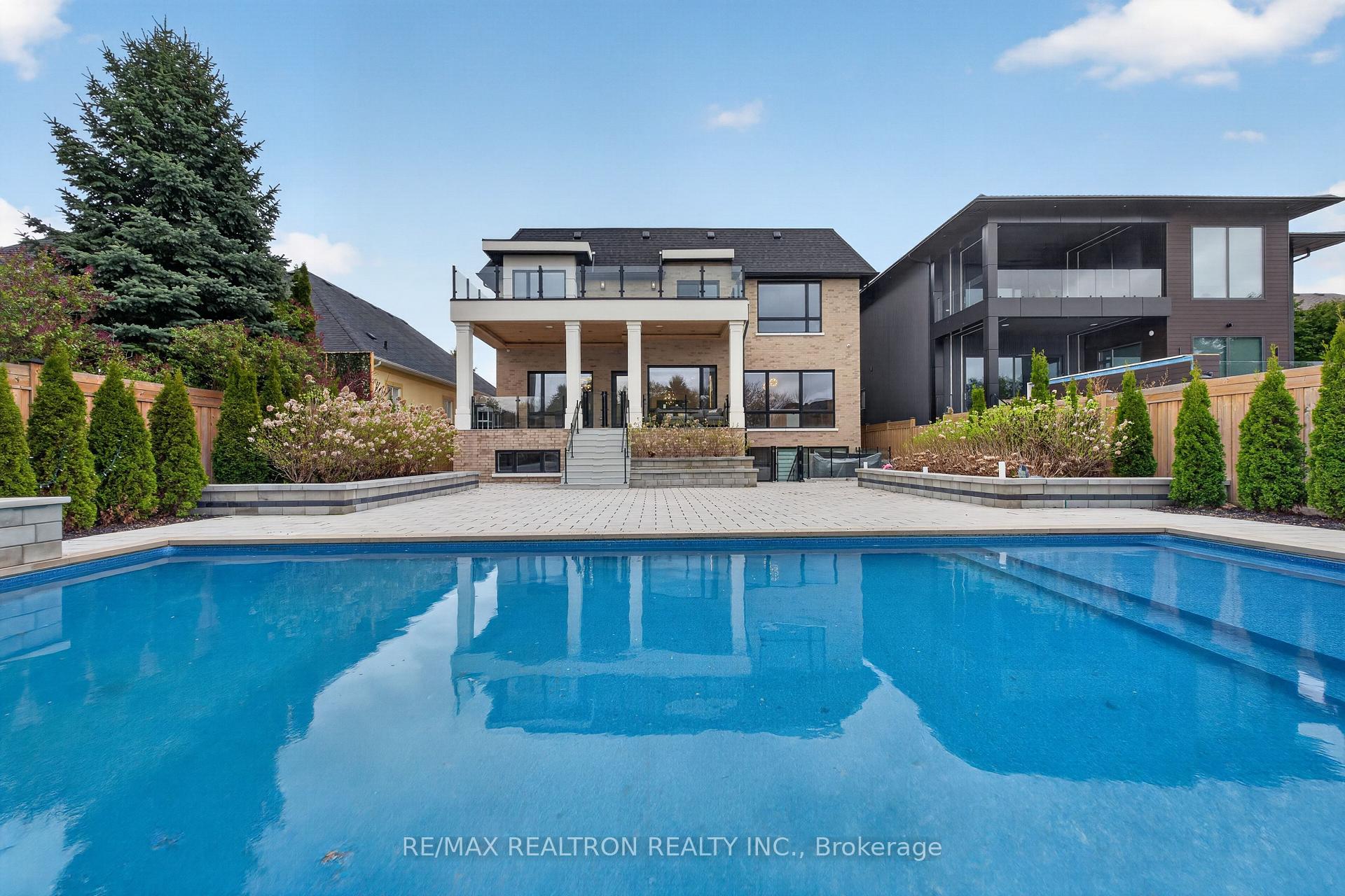 Photo 6 of 116 Oak Avenue, Richmond Hill, South Richvale — HOMEH