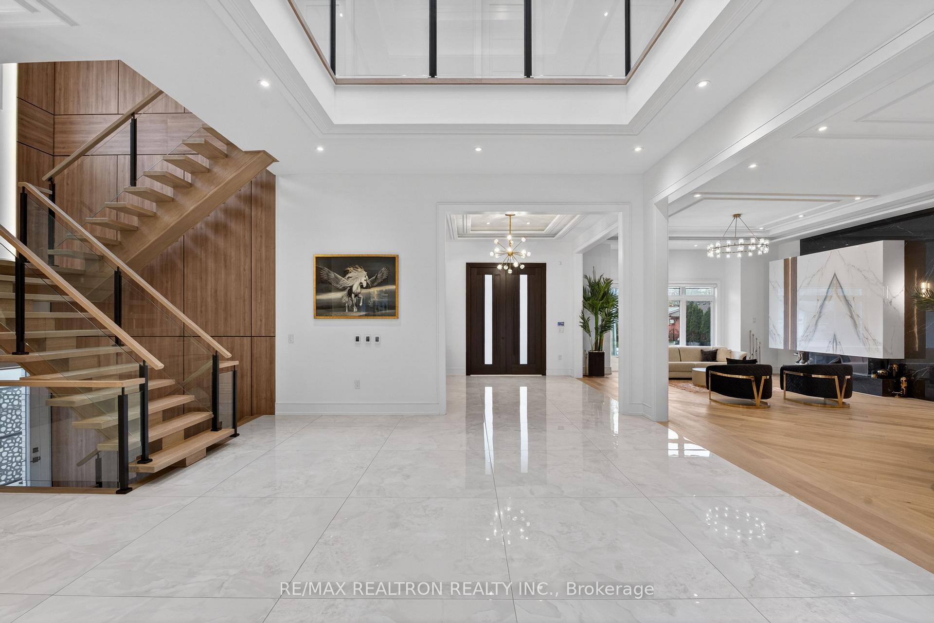 Photo 12 of 116 Oak Avenue, Richmond Hill, South Richvale — HOMEH