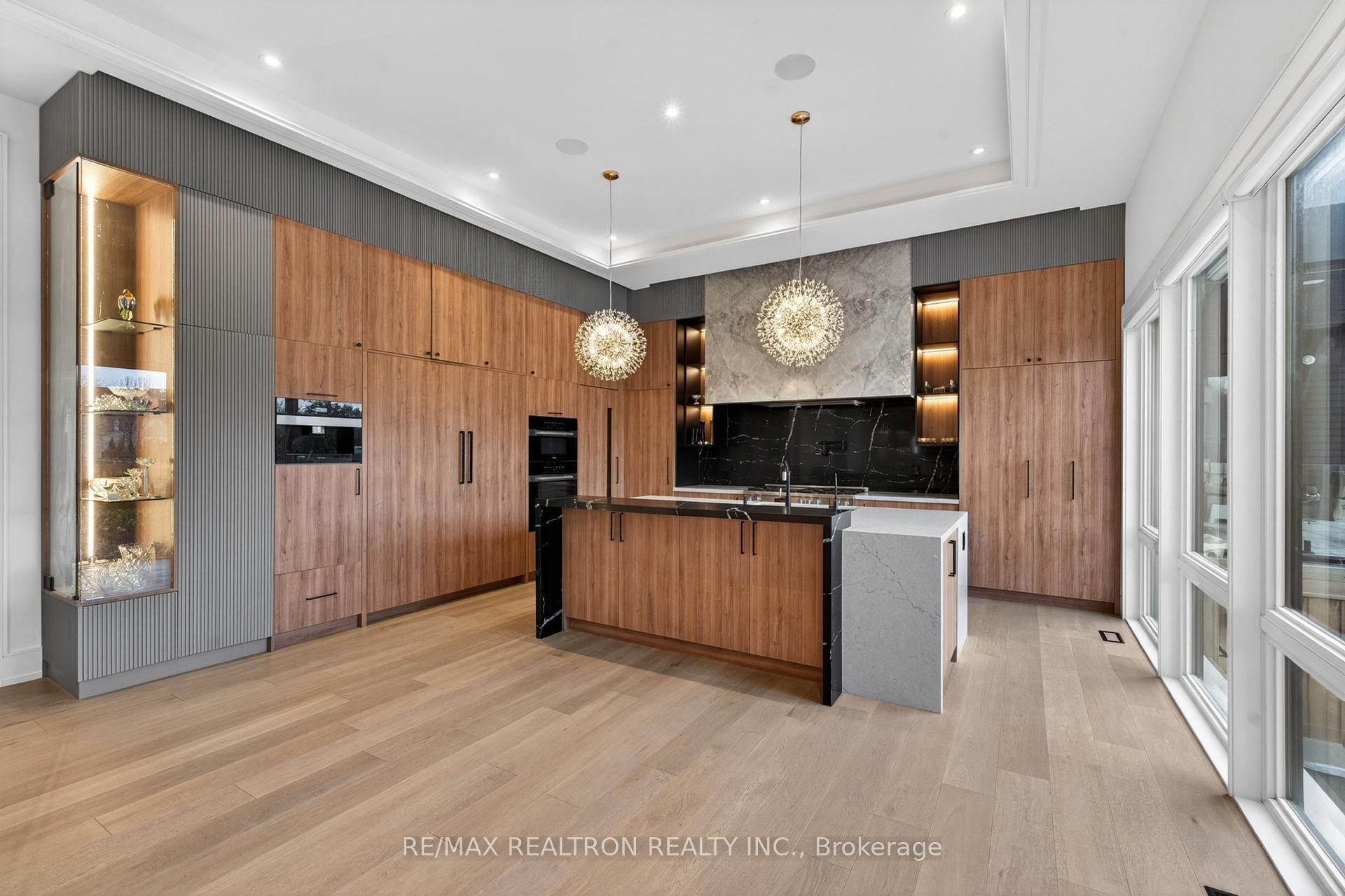 Photo 29 of 116 Oak Avenue, Richmond Hill, South Richvale — HOMEH