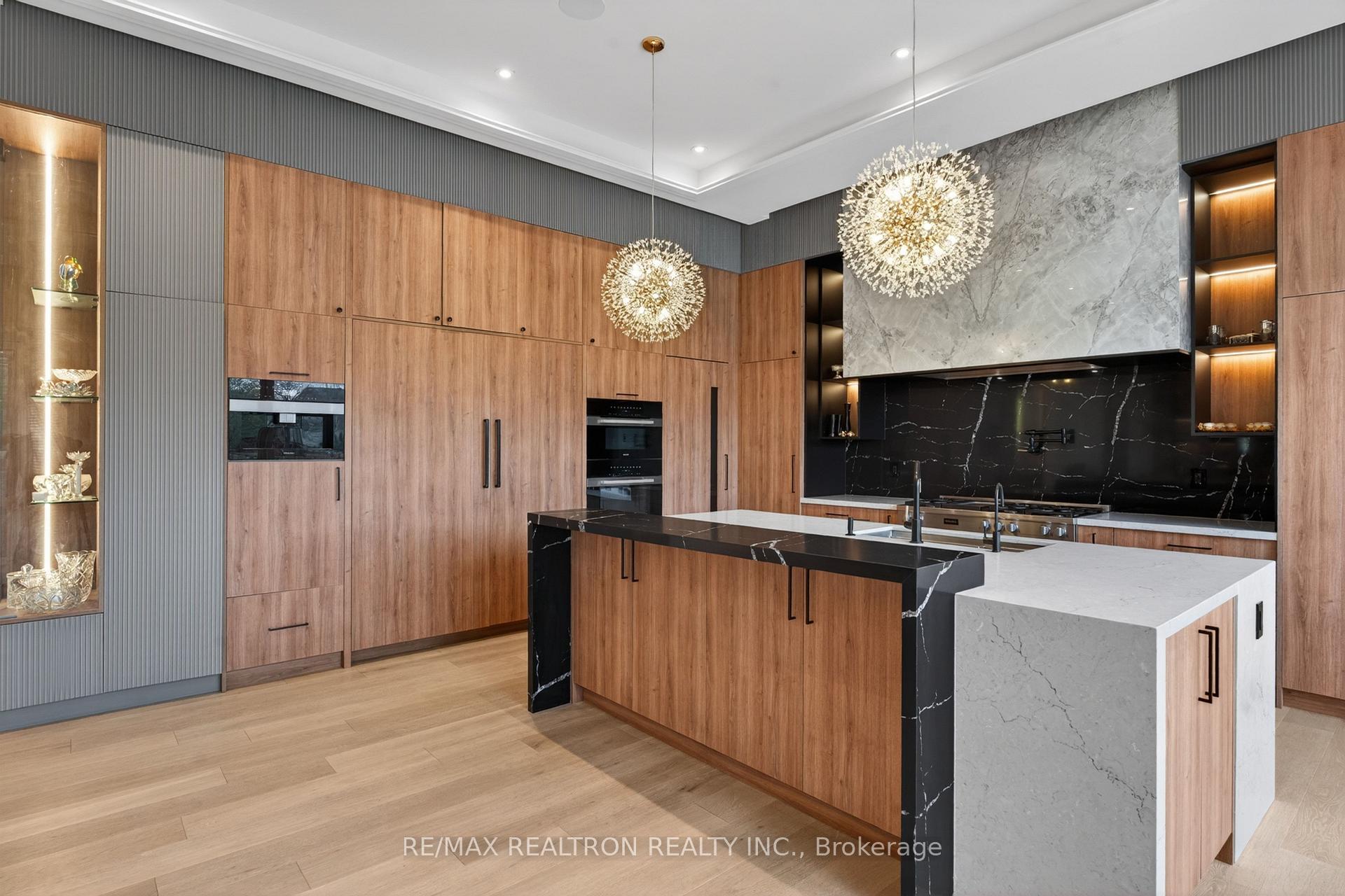 Photo 34 of 116 Oak Avenue, Richmond Hill, South Richvale — HOMEH