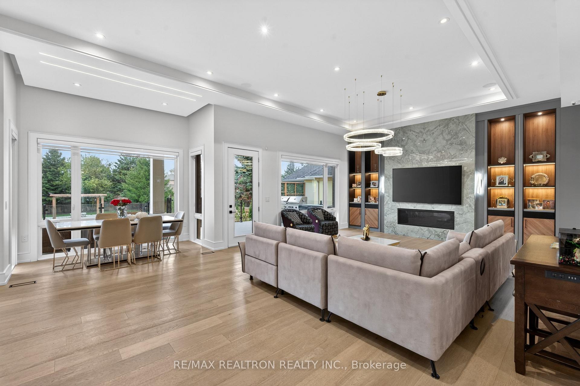 Photo 36 of 116 Oak Avenue, Richmond Hill, South Richvale — HOMEH