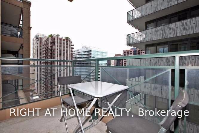 Photo 9 of Unit 1413, 35 Hayden Street, Toronto, Church-Yonge Corridor — HOMEH